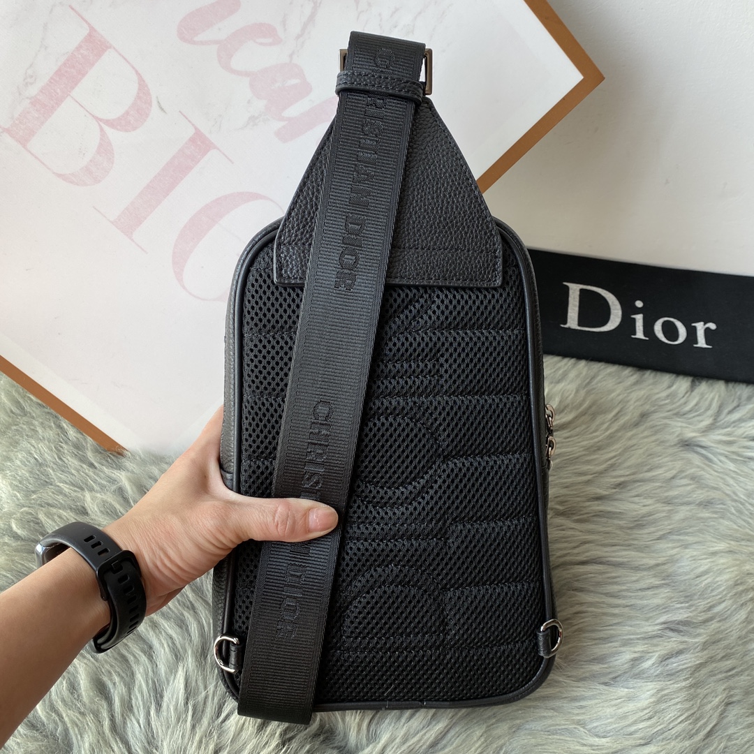 Cheap New Dior AAA-Class Men's Shoulder Bag in 212112, $105 USD- [IB212112] - Replica Dior AAA quality Bags For Men