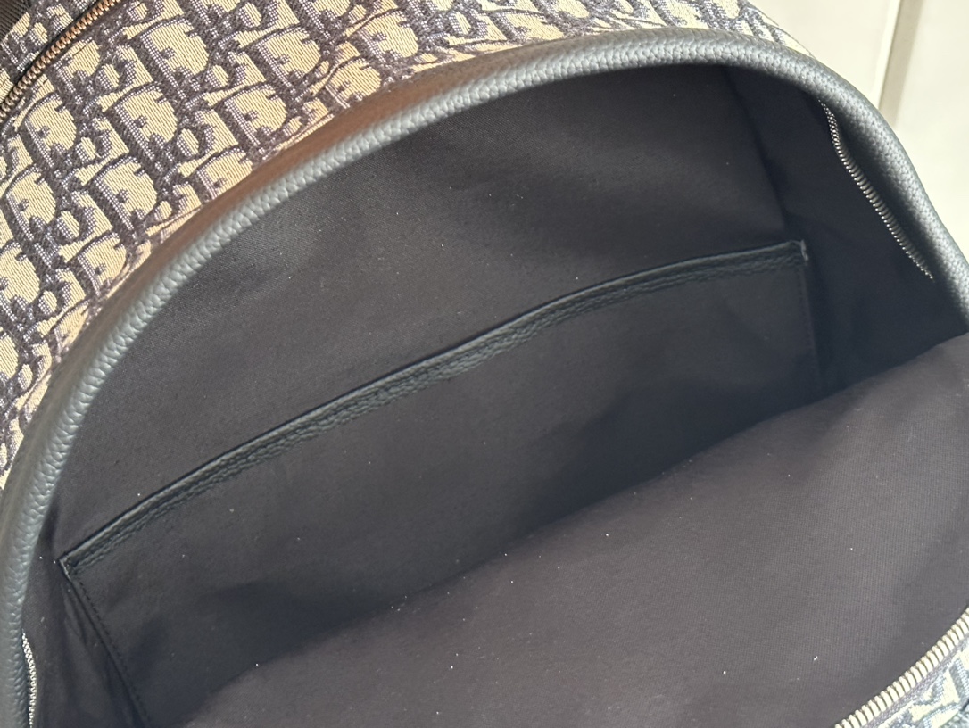 Cheap New Dior AAA-Class Men's Backpack in 212117, $150 USD- [IB212117] - Replica Dior AAA quality Bags For Men