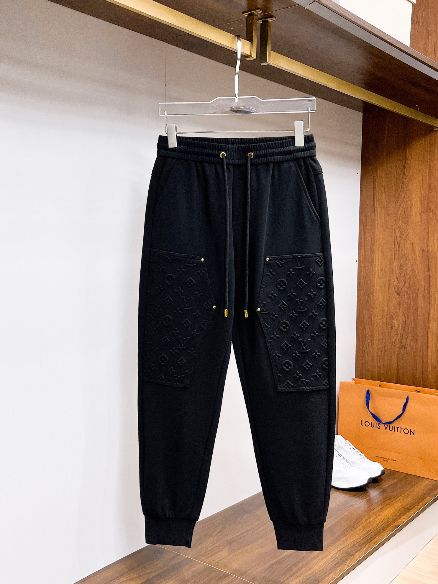 Cheap Louis Vuitton Pants for Men in 212155, $60 USD- [IB212155] - Replica Louis Vuitton Pants for Men