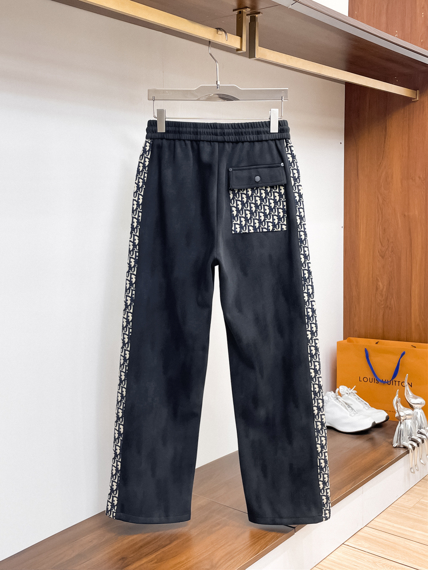 Cheap New Arrivals Dior Pants For Men in 212164, $60 USD- [IB212164] - Replica Dior Pants for Men