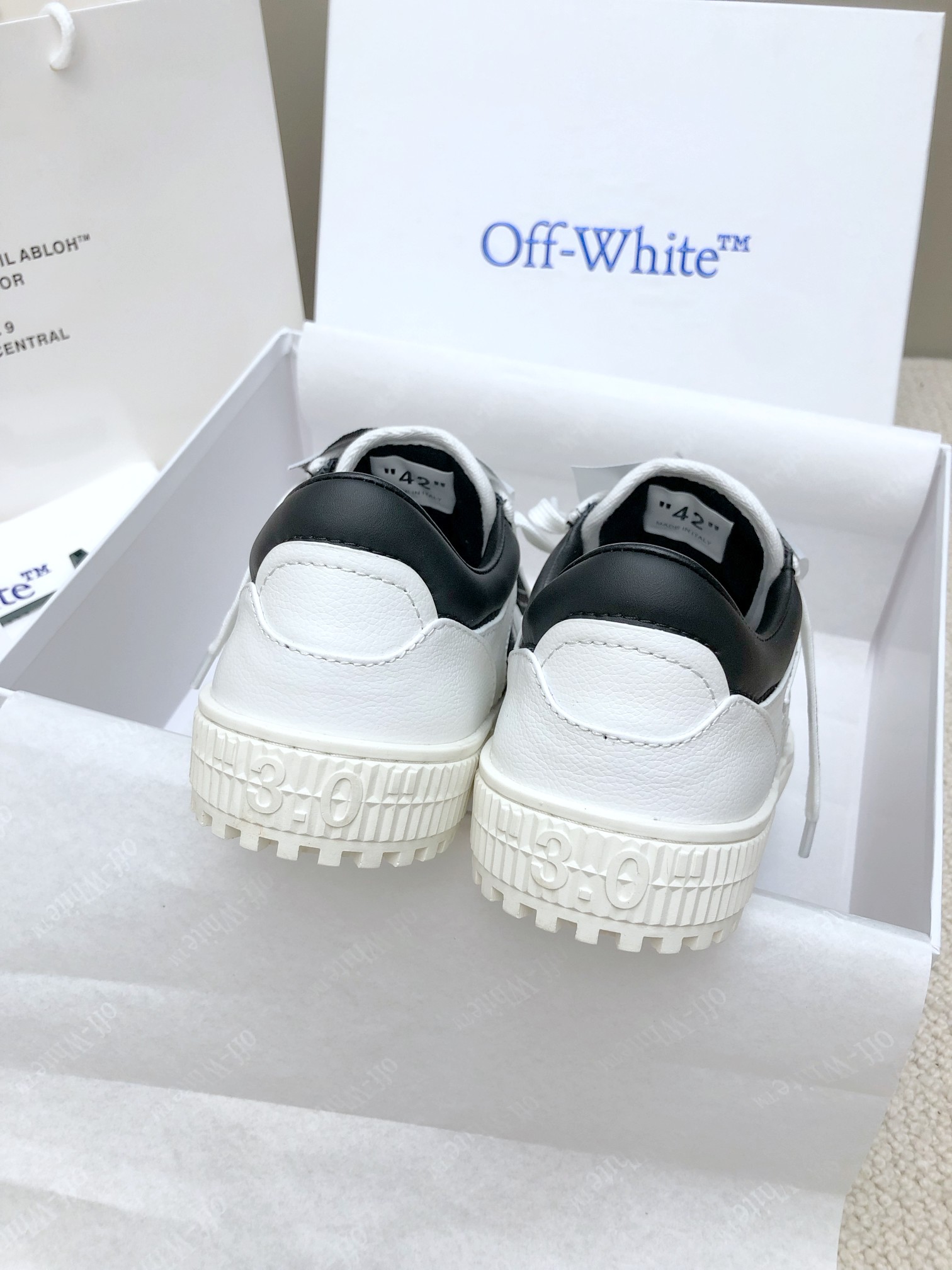 Cheap Nike OFF-White Sneakers in 212193, $75 USD- [IB212193] - Replica Nike OFF-White Sneakers