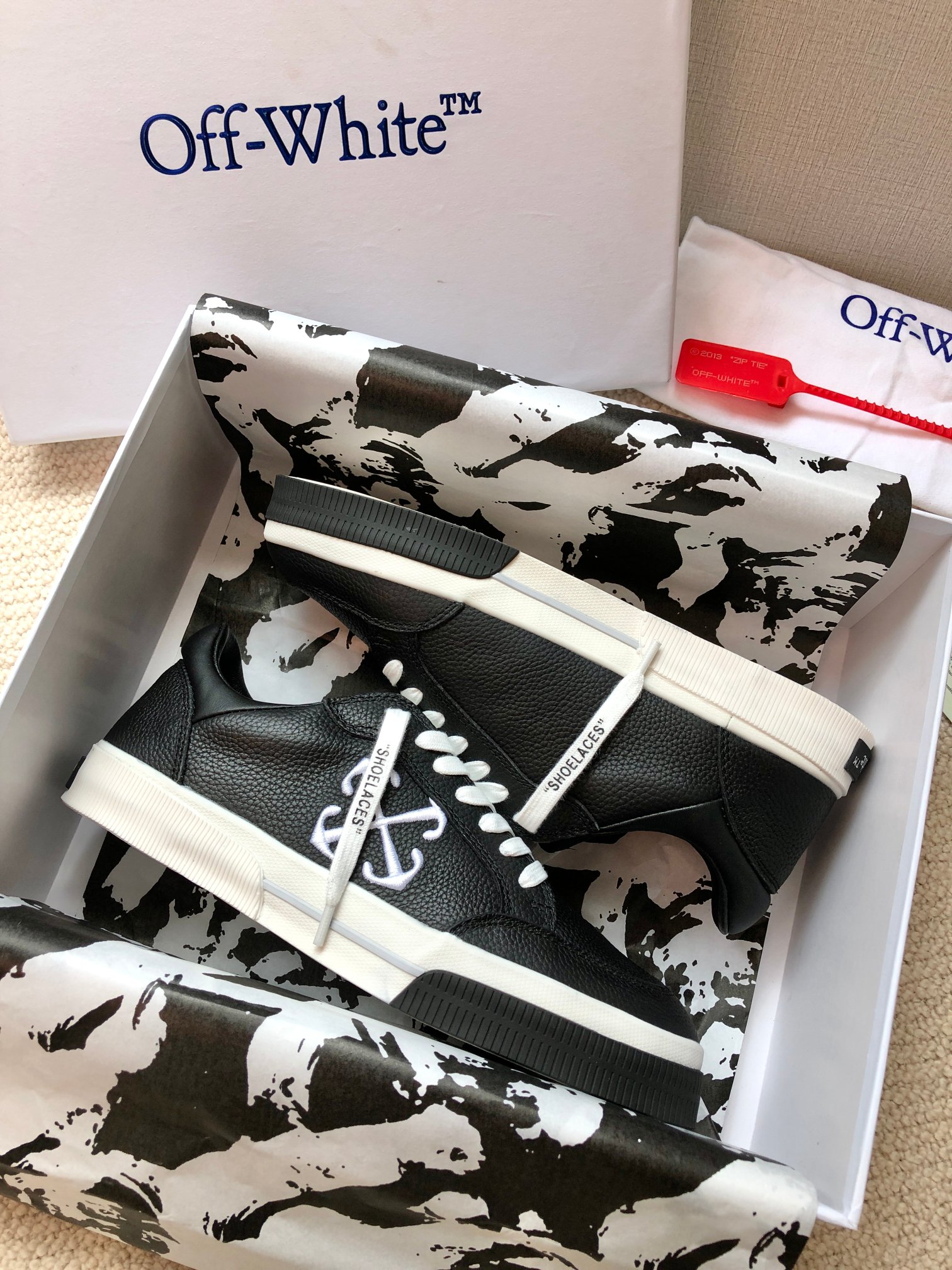Cheap Nike OFF-White Sneakers in 212200, $75 USD- [IB212200] - Replica Nike OFF-White Sneakers