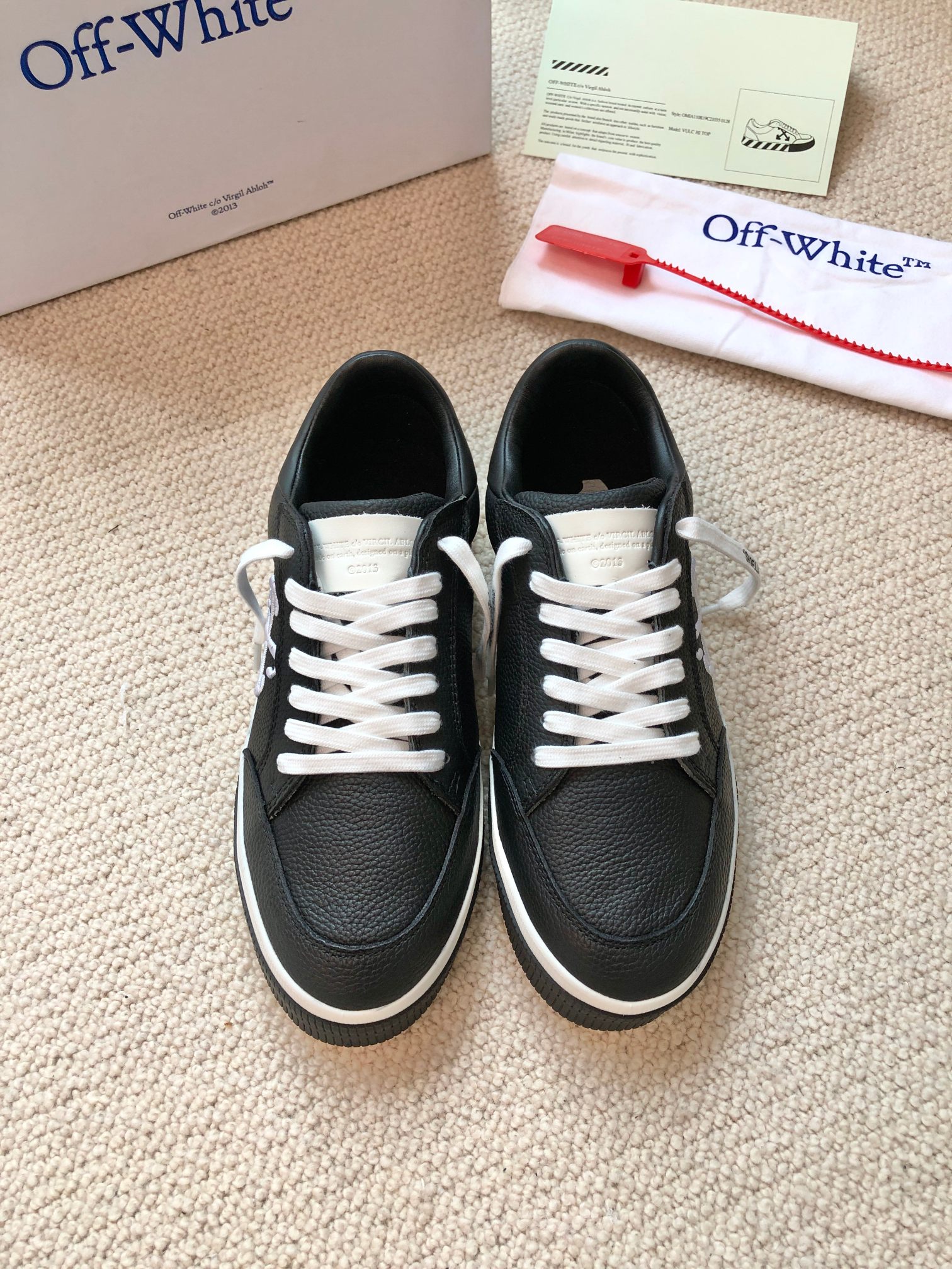 Cheap Nike OFF-White Sneakers in 212200, $75 USD- [IB212200] - Replica Nike OFF-White Sneakers