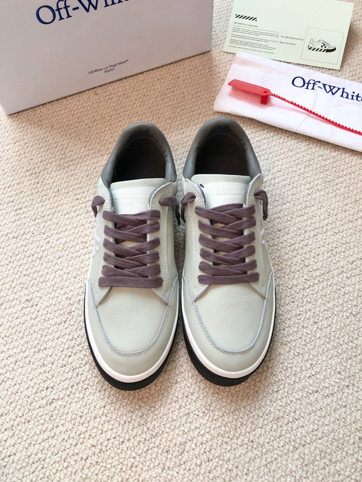 Cheap Nike OFF-White Sneakers in 212202, $75 USD- [IB212202] - Replica Nike OFF-White Sneakers