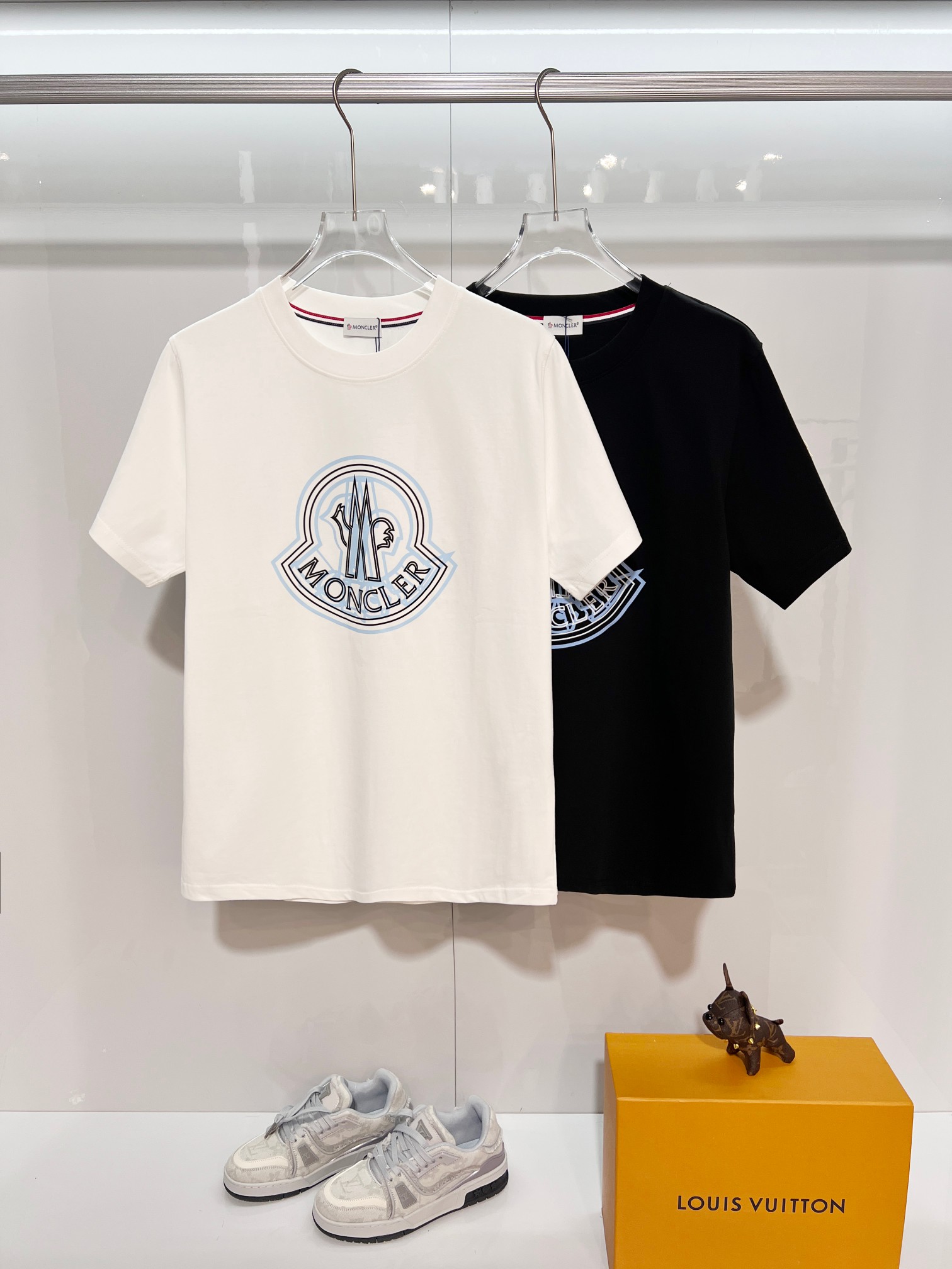 Cheap Moncle T-Shirts for Men in 212636, $35 USD- [IB212636] - Replica Moncle T-Shirts for Men