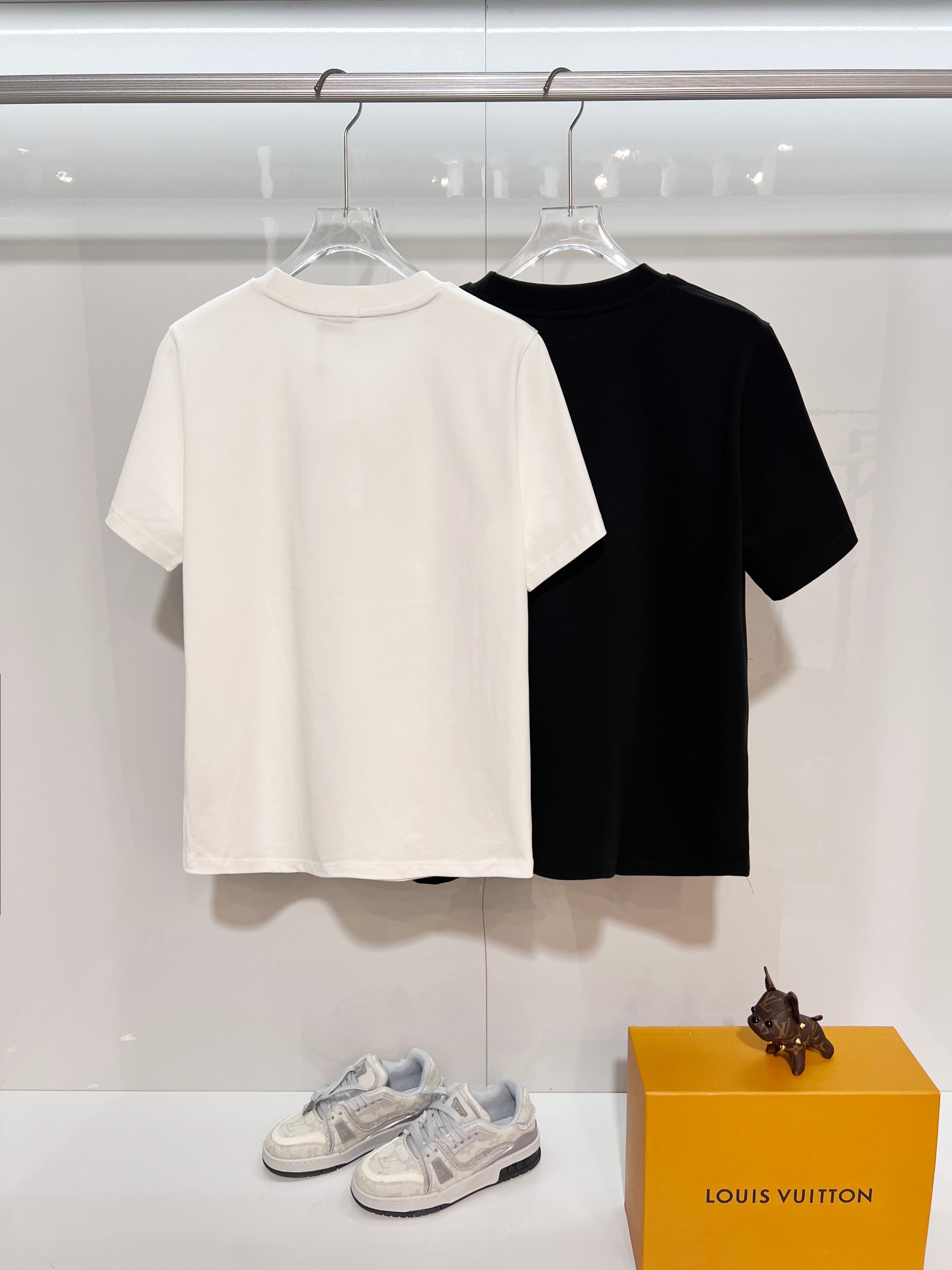 Cheap Moncle T-Shirts for Men in 212637, $35 USD- [IB212637] - Replica Moncle T-Shirts for Men