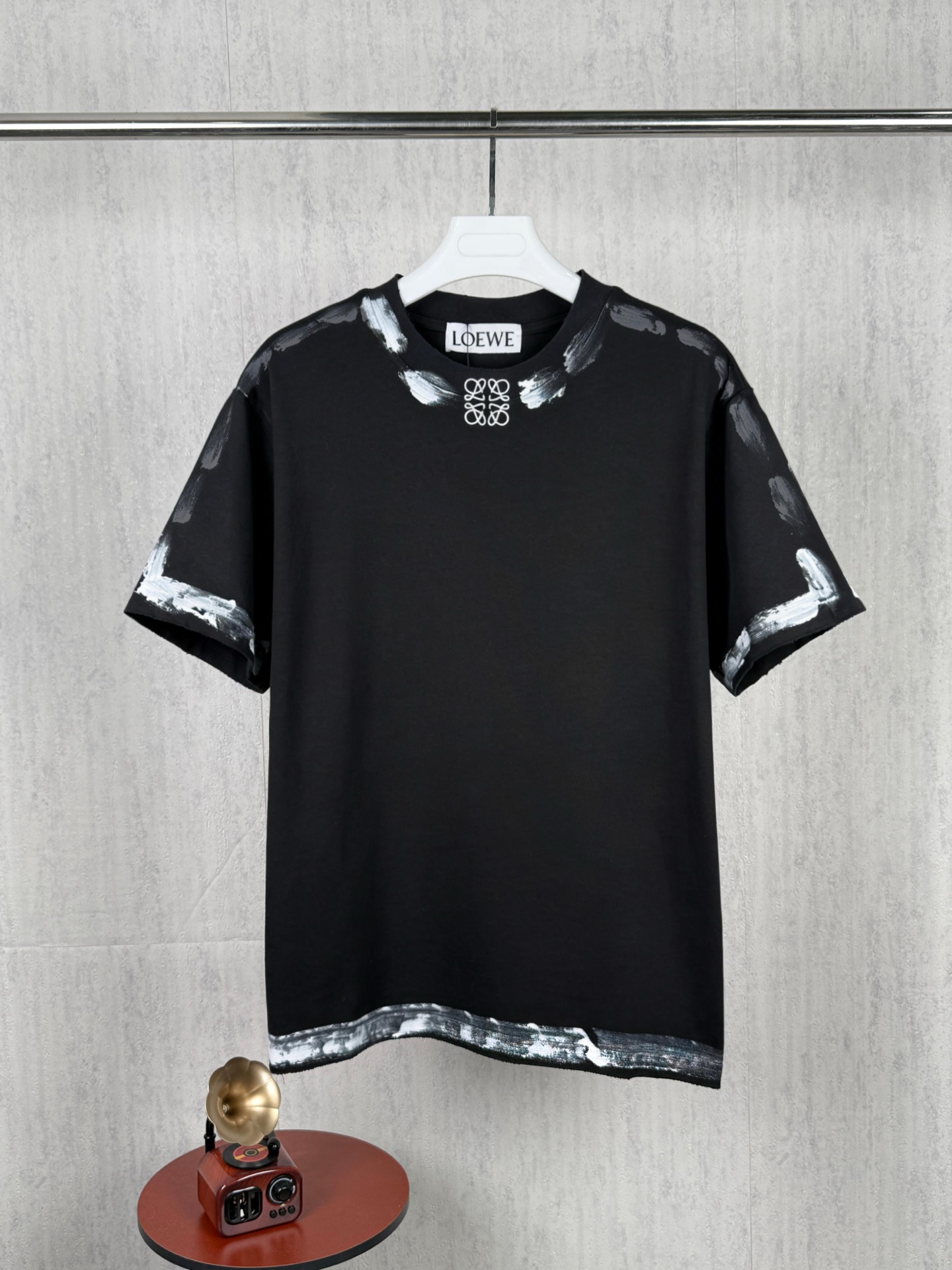Cheap LOEWE T-shirts in 212649, $35 USD- [IB212649] - Replica LOEWE T-shirts