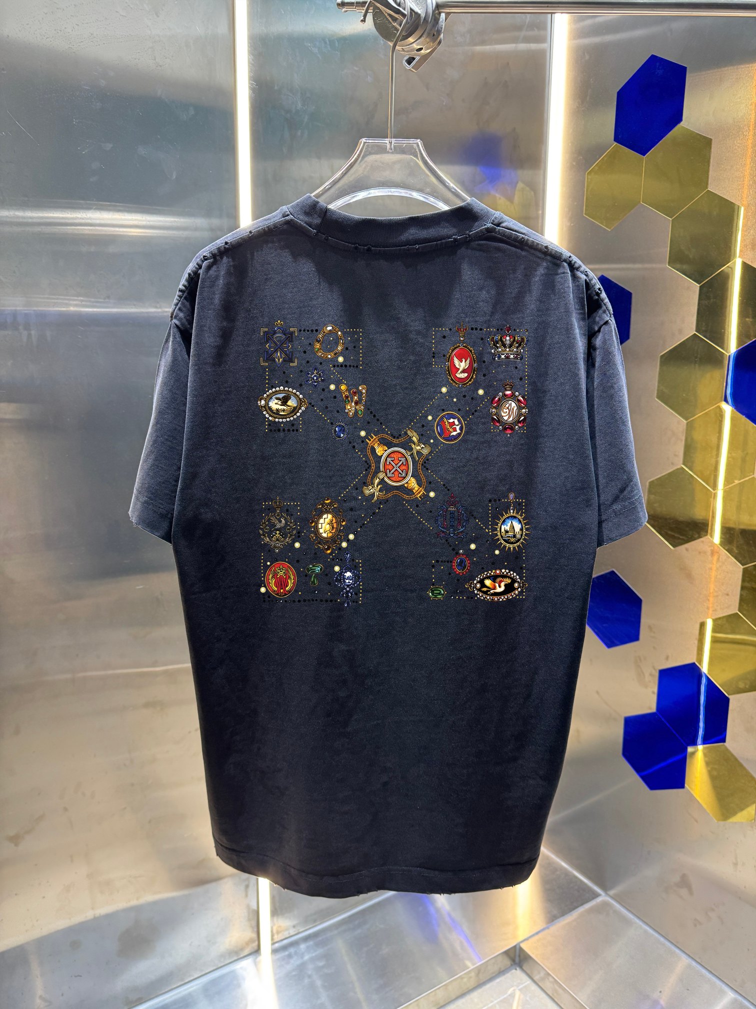 Cheap OFF WHITE T-shirts for Men in 212739, $30 USD- [IB212739] - Replica OFF WHITE T-shirts for Men