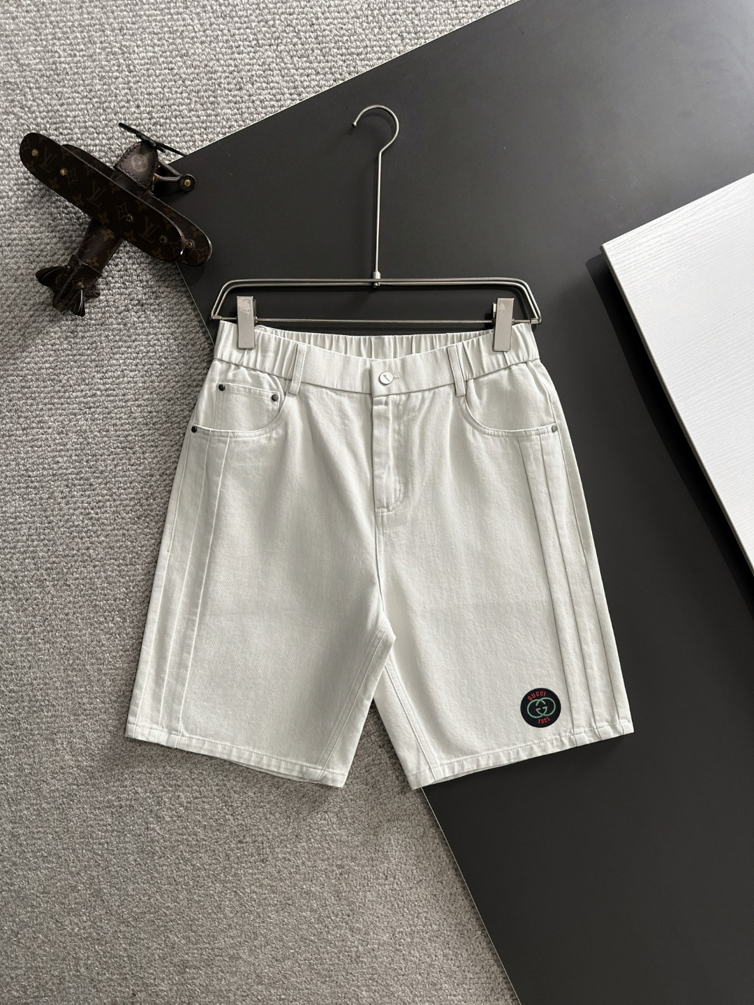 Cheap Gucci Short Jeans For Men in 212872, $60 USD- [IB212872] - Replica Gucci Short Jeans For Men