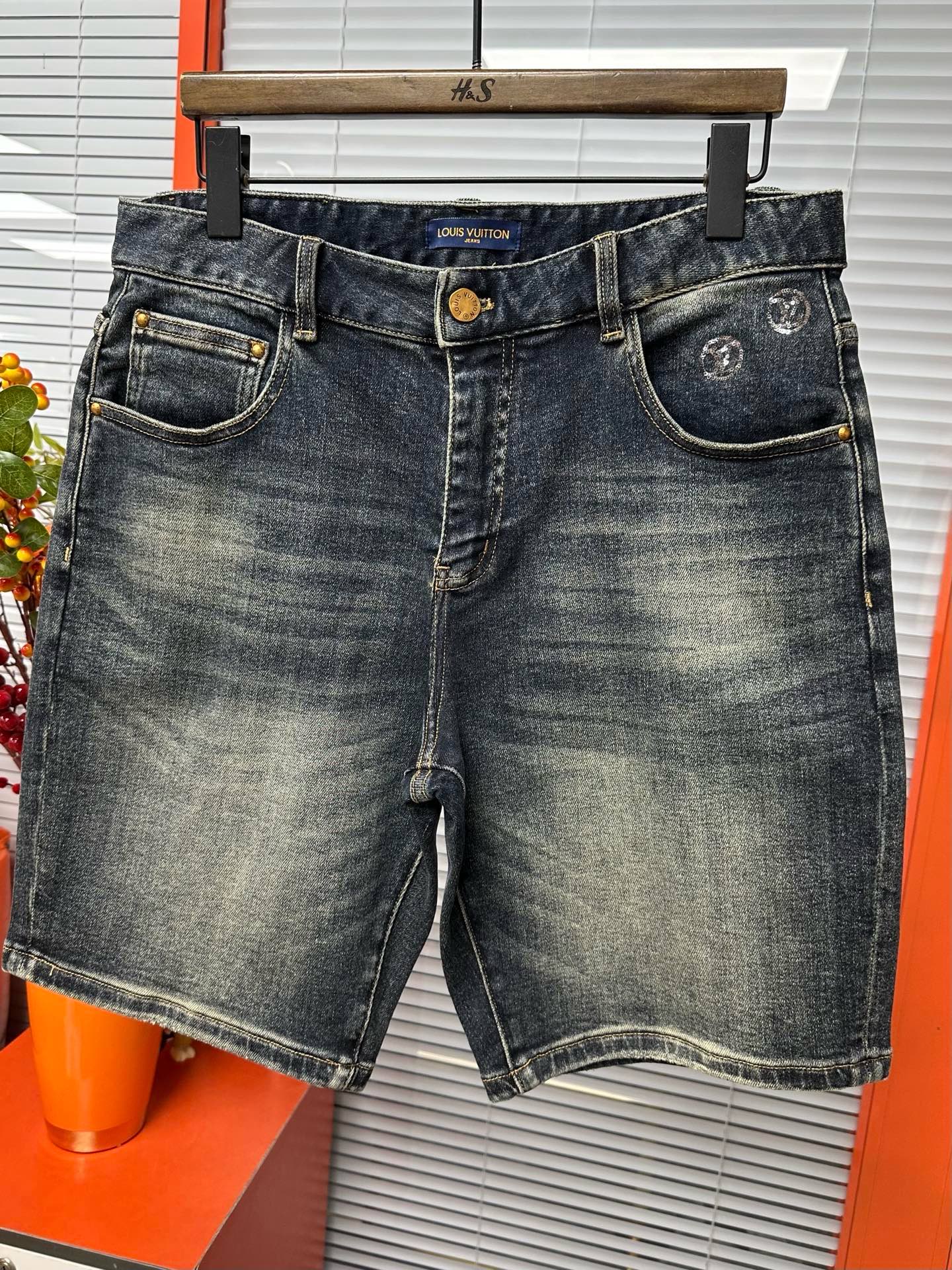 Cheap Louis Vuitton Jeans for Men in 212885, $65 USD- [IB212885] - Replica Louis Vuitton Short Jeans For Men