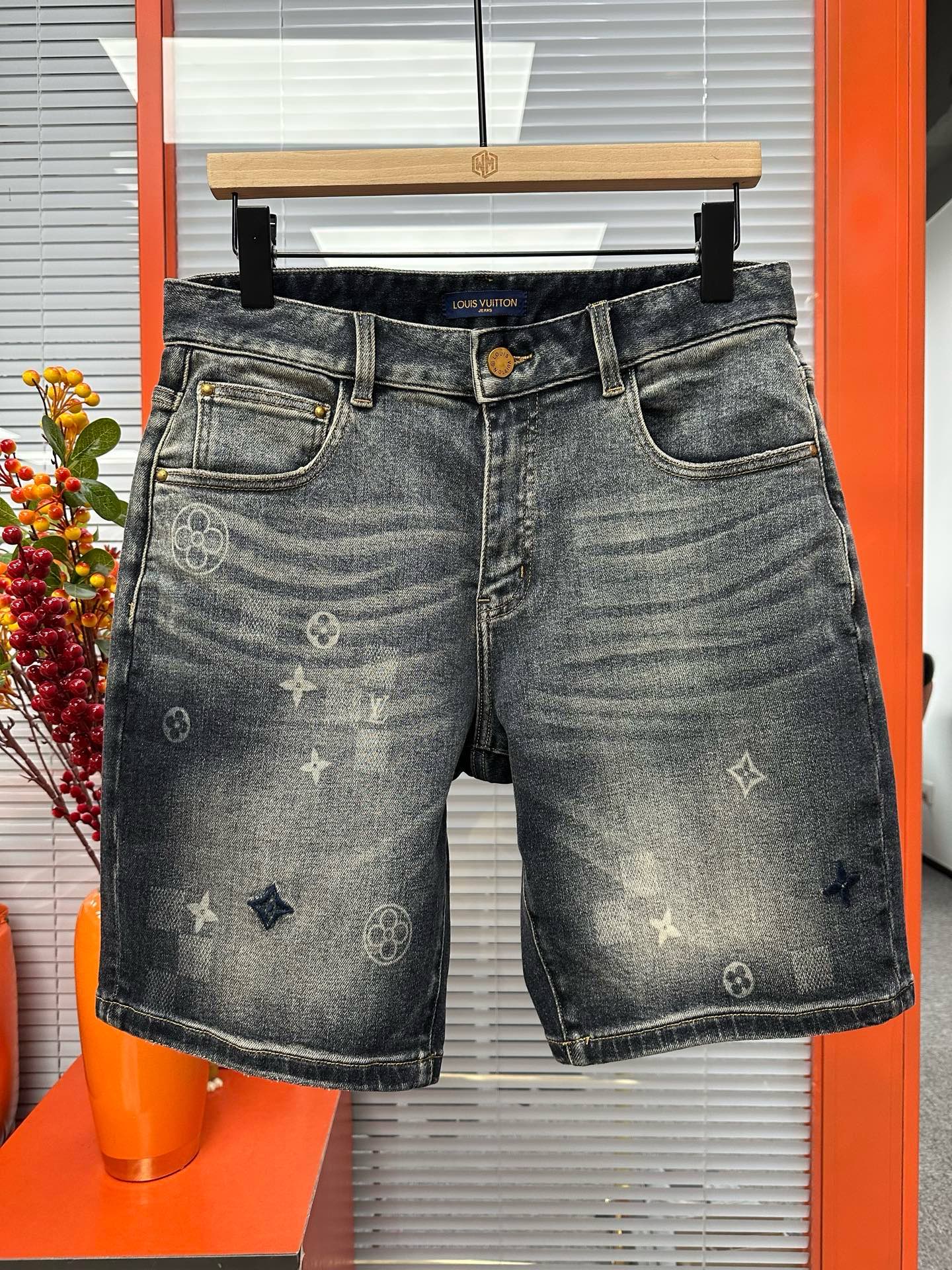 Cheap Louis Vuitton Jeans for Men in 212888, $75 USD- [IB212888] - Replica Louis Vuitton Short Jeans For Men