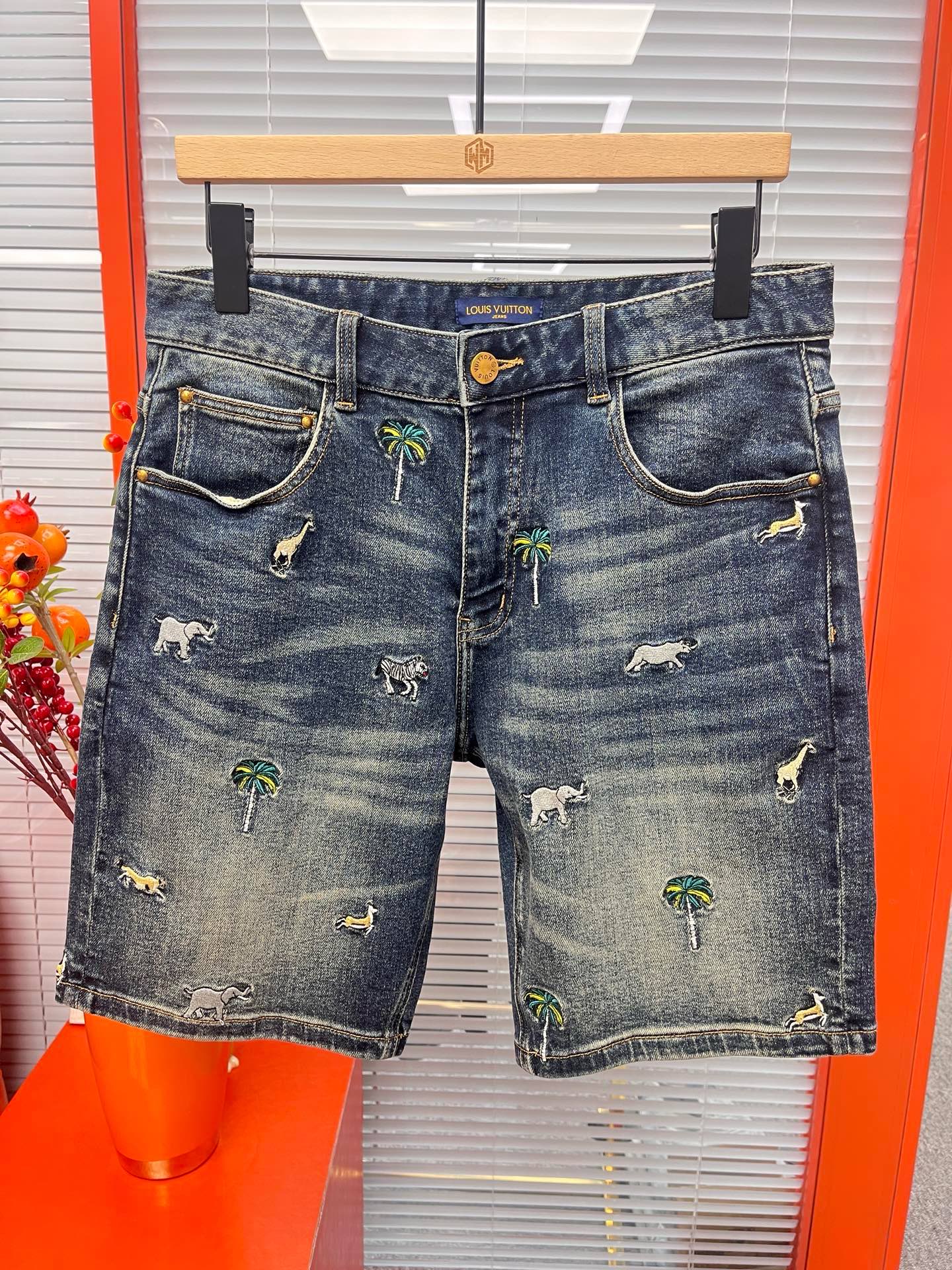 Cheap Louis Vuitton Jeans for Men in 212890, $75 USD- [IB212890] - Replica Louis Vuitton Short Jeans For Men