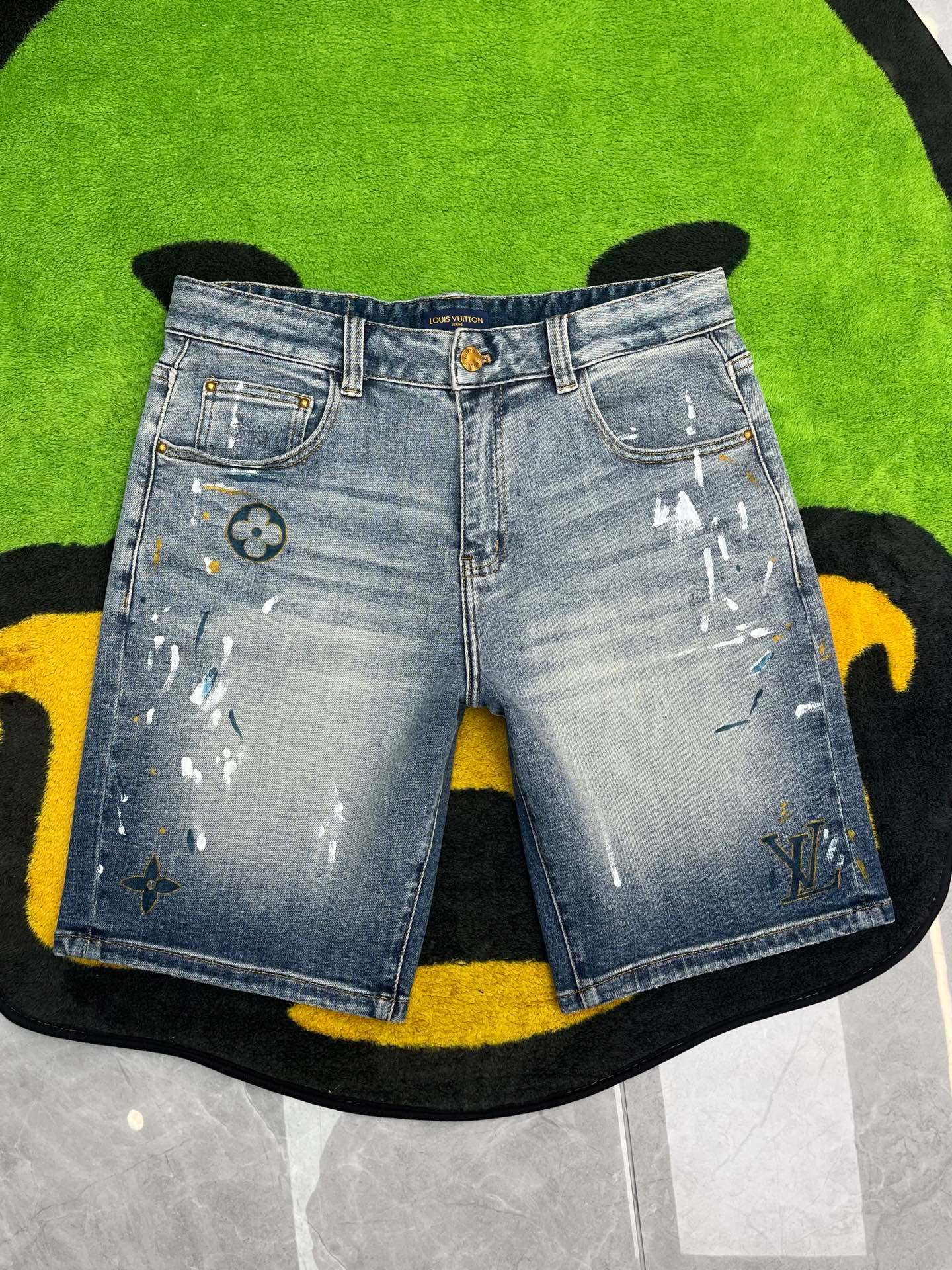 Cheap Louis Vuitton Jeans for Men in 212900, $75 USD- [IB212900] - Replica Louis Vuitton Short Jeans For Men