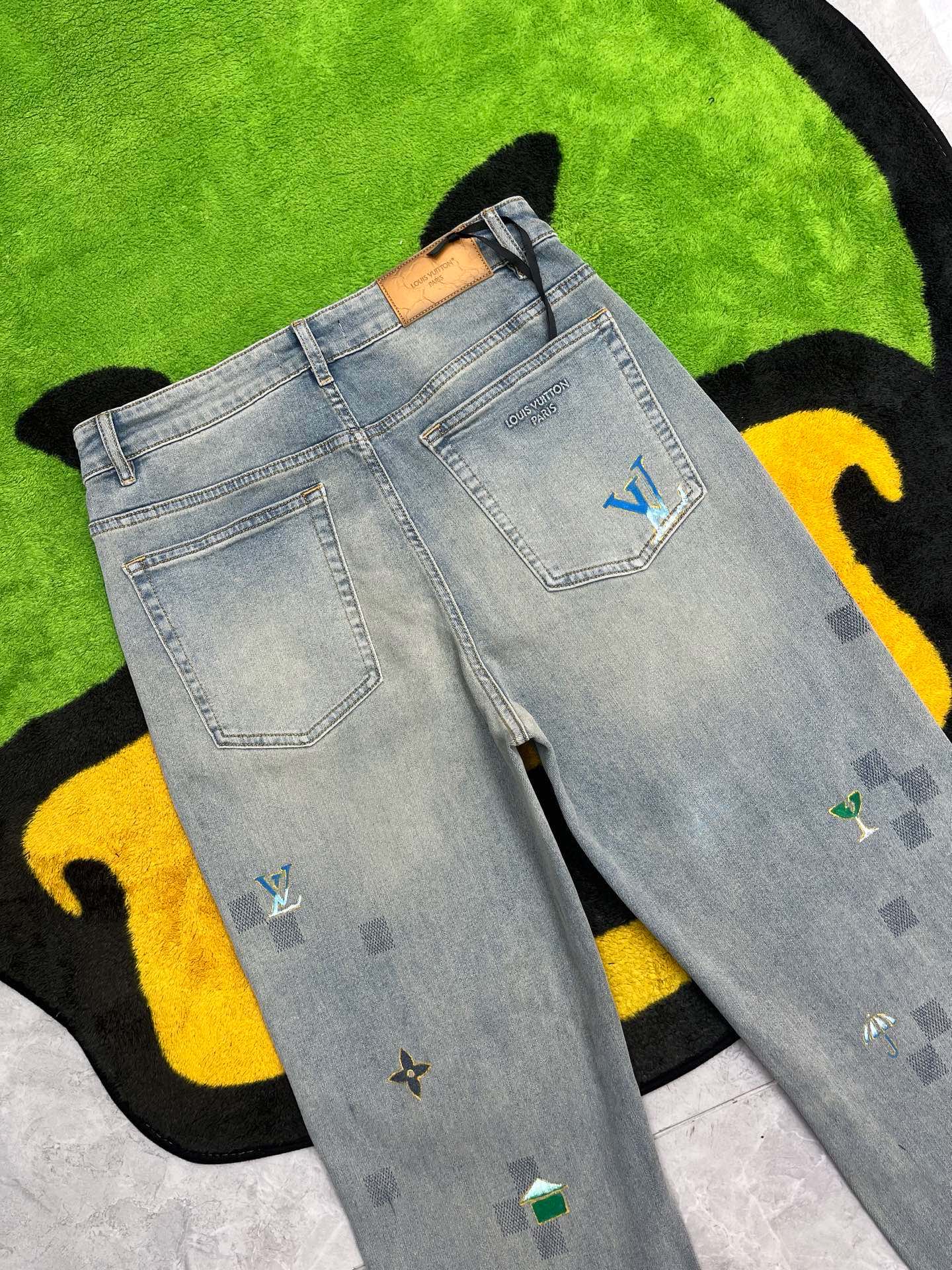 Cheap Louis Vuitton Jeans for Men in 212927, $95 USD- [IB212927] - Replica Louis Vuitton Jeans for Men