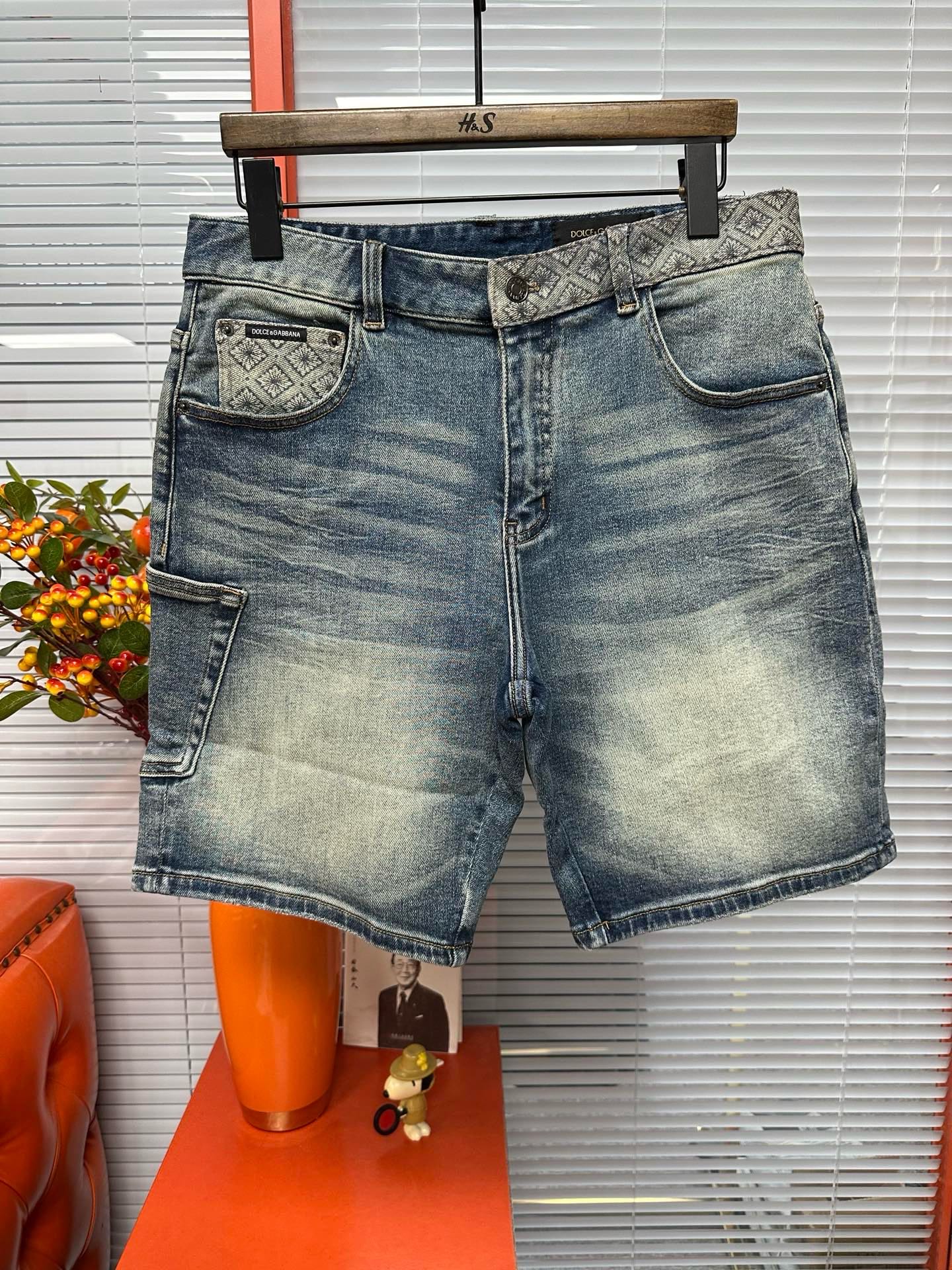 Cheap DG Short Jeans For Men in 212947, $75 USD- [IB212947] - Replica DG Short Jeans For Men