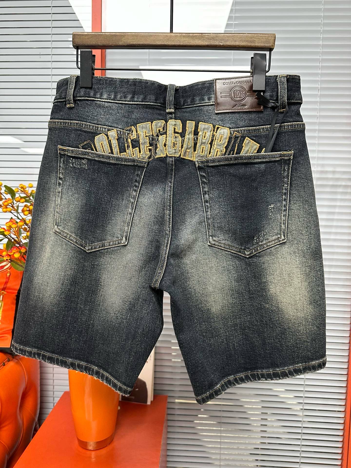 Cheap DG Short Jeans For Men in 212948, $75 USD- [IB212948] - Replica DG Short Jeans For Men
