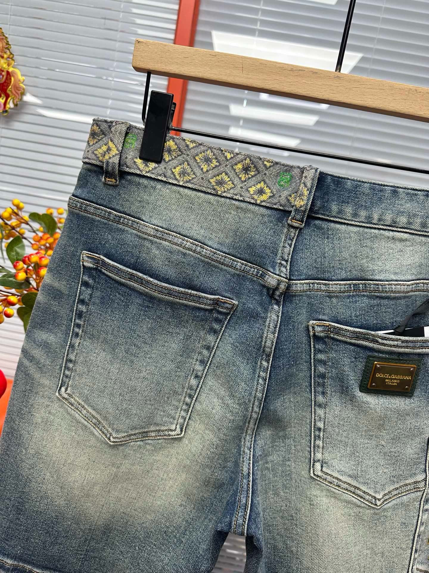 Cheap DG Short Jeans For Men in 212951, $75 USD- [IB212951] - Replica DG Short Jeans For Men