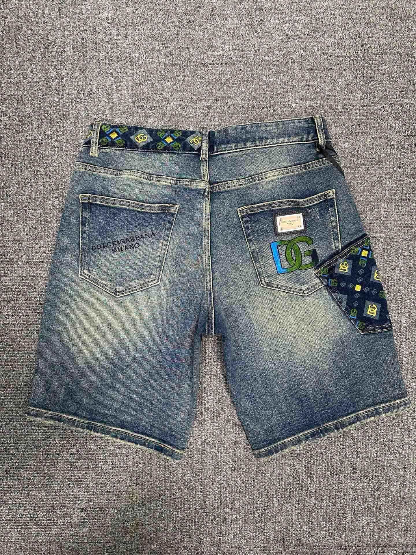 Cheap DG Short Jeans For Men in 212953, $75 USD- [IB212953] - Replica DG Short Jeans For Men