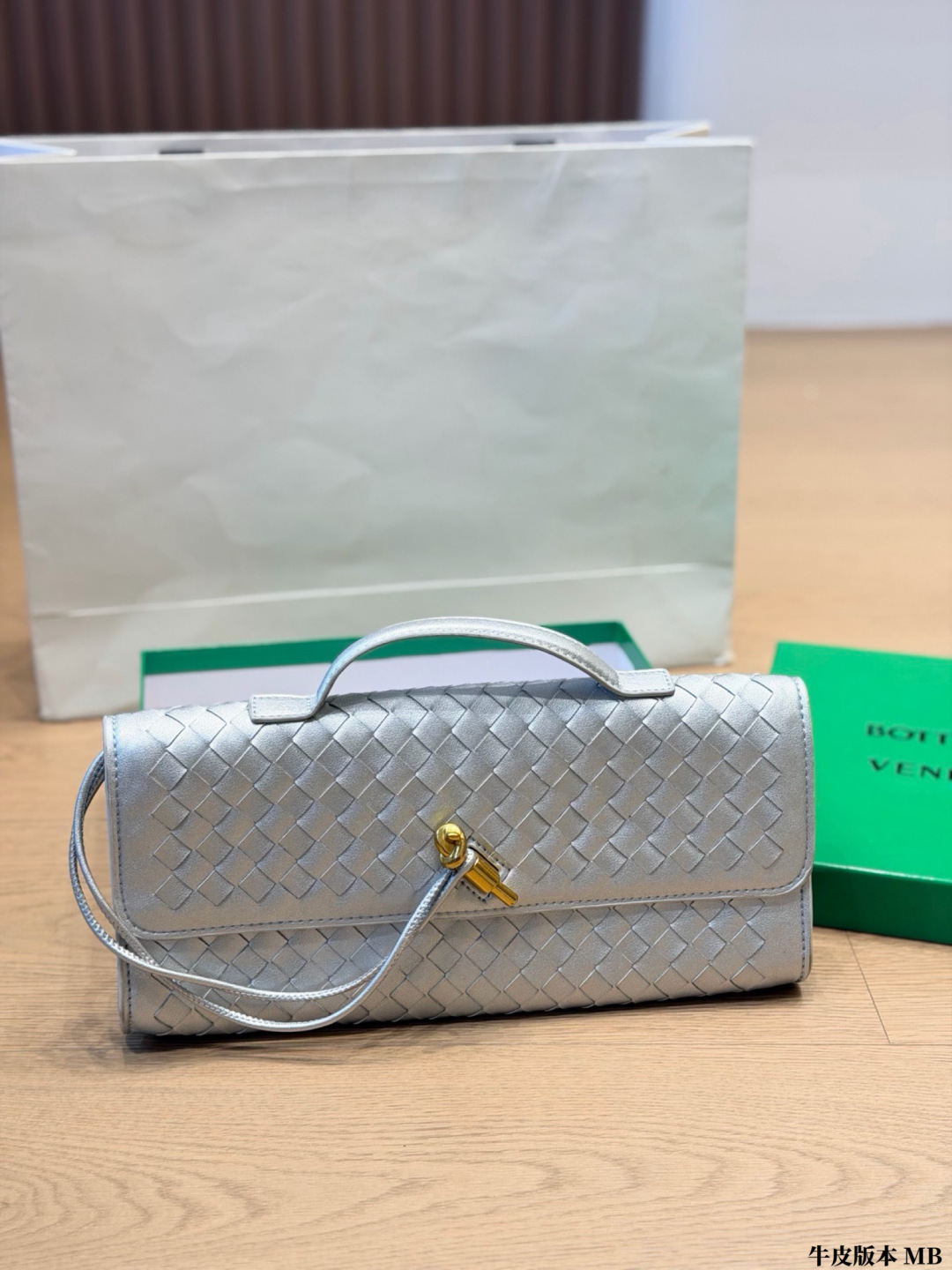Cheap bottega veneta bags in 213057, $105 USD- [IB213057] - Replica bottega veneta bags