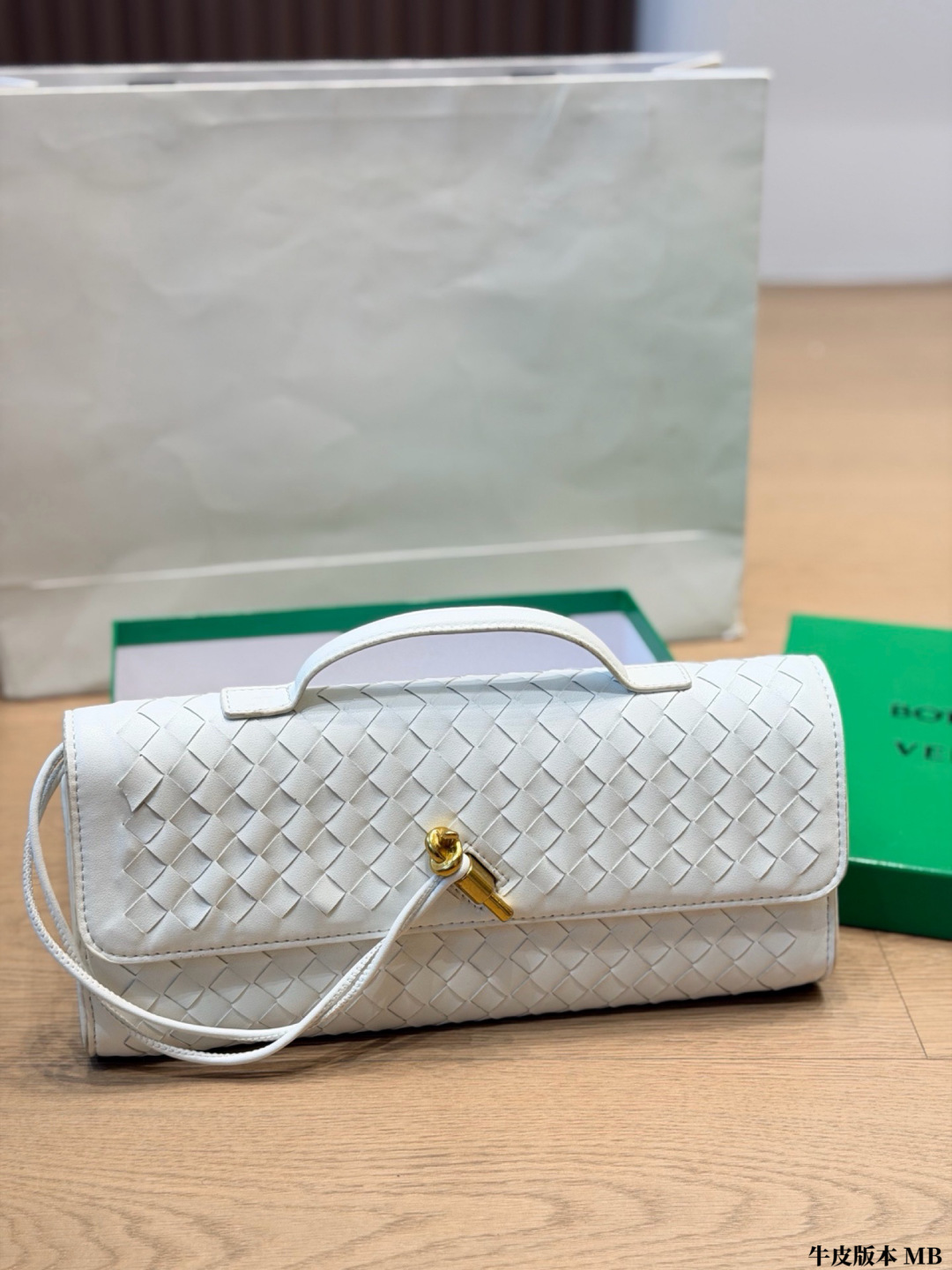 Cheap bottega veneta bags in 213059, $105 USD- [IB213059] - Replica bottega veneta bags