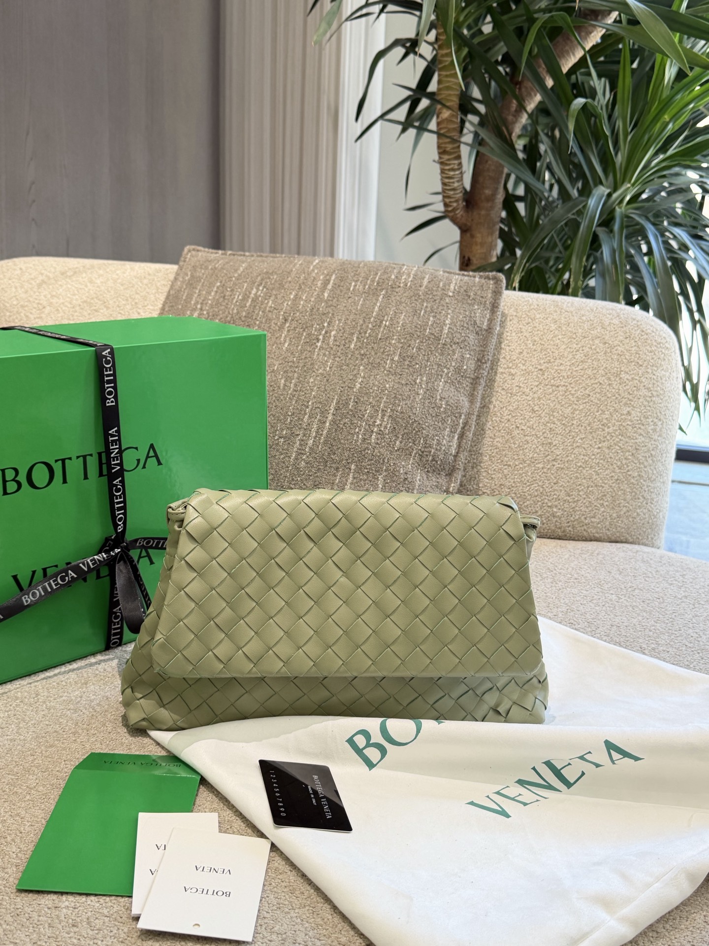Cheap bottega veneta bags in 213089, $150 USD- [IB213089] - Replica bottega veneta bags