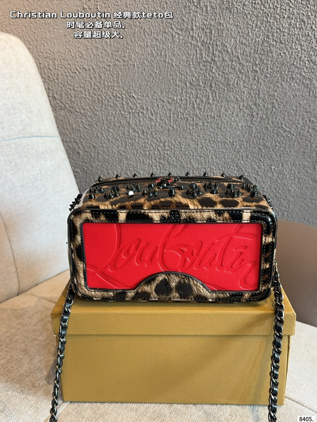 Cheap Christian Louboutin Handbags in 213092, $180 USD- [IB213092] - Replica Christian Louboutin Handbags