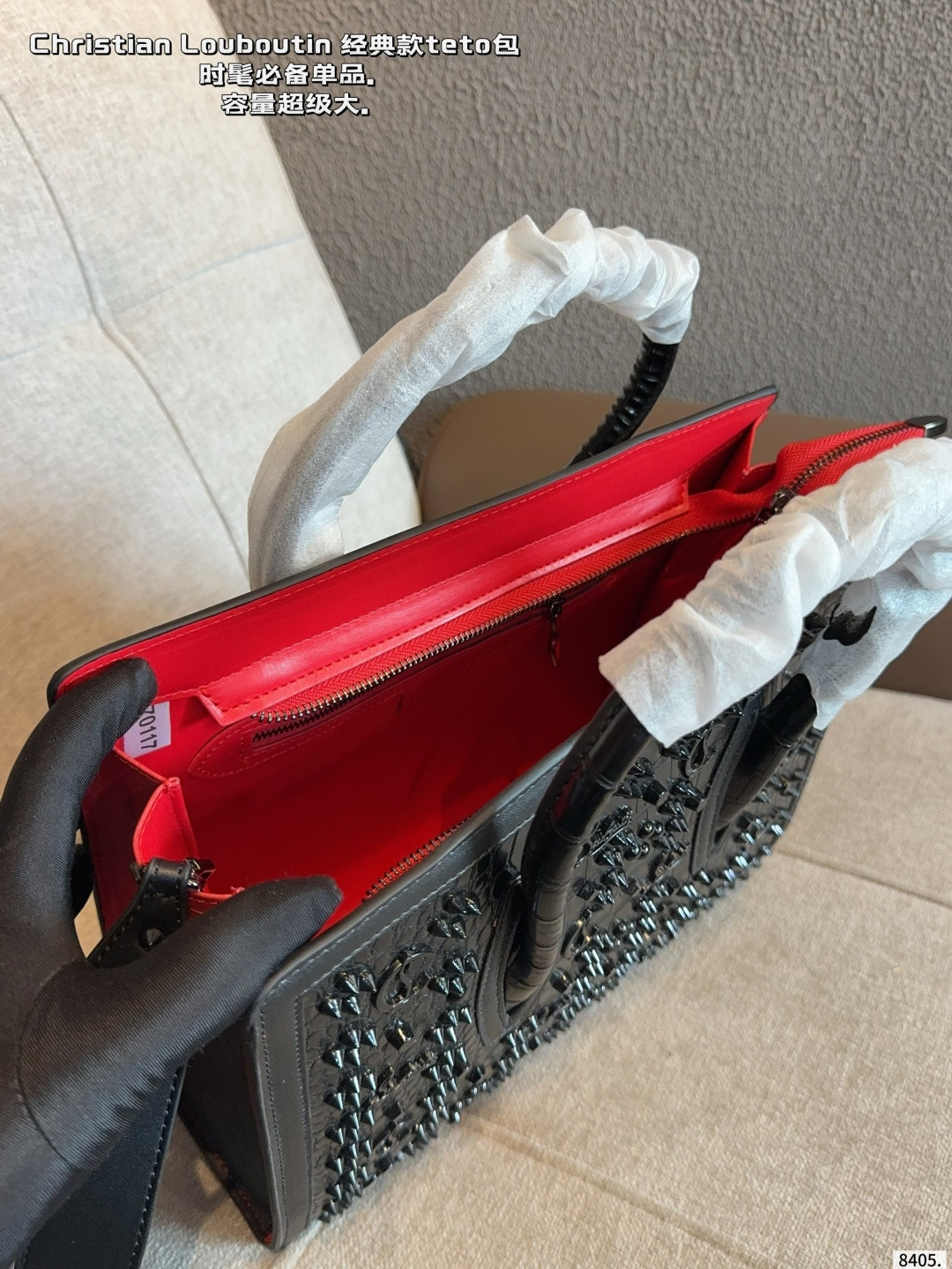 Cheap Christian Louboutin Handbags in 213093, $180 USD- [IB213093] - Replica Christian Louboutin Handbags