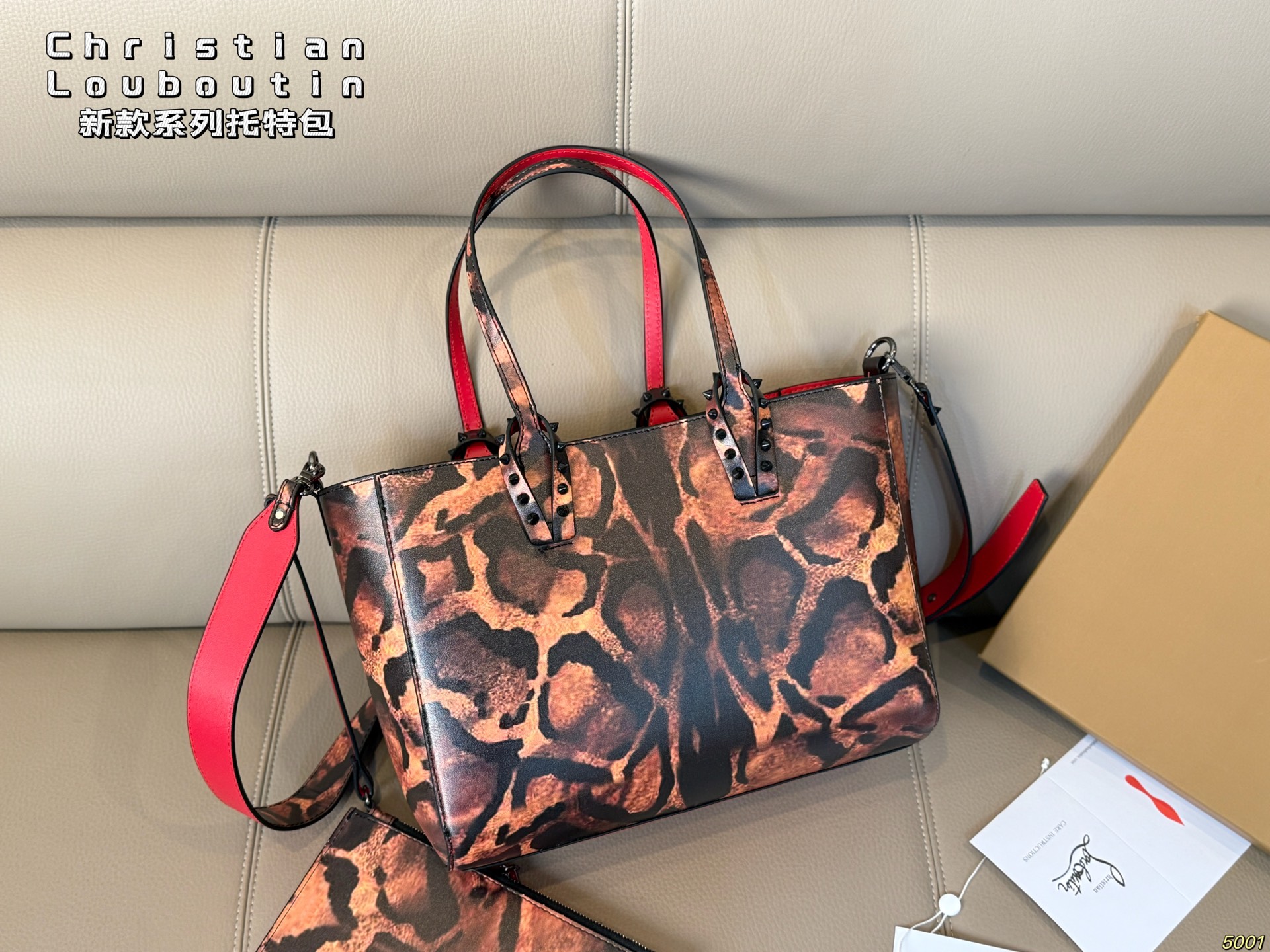 Cheap Christian Louboutin Handbags in 213095, $180 USD- [IB213095] - Replica Christian Louboutin Handbags