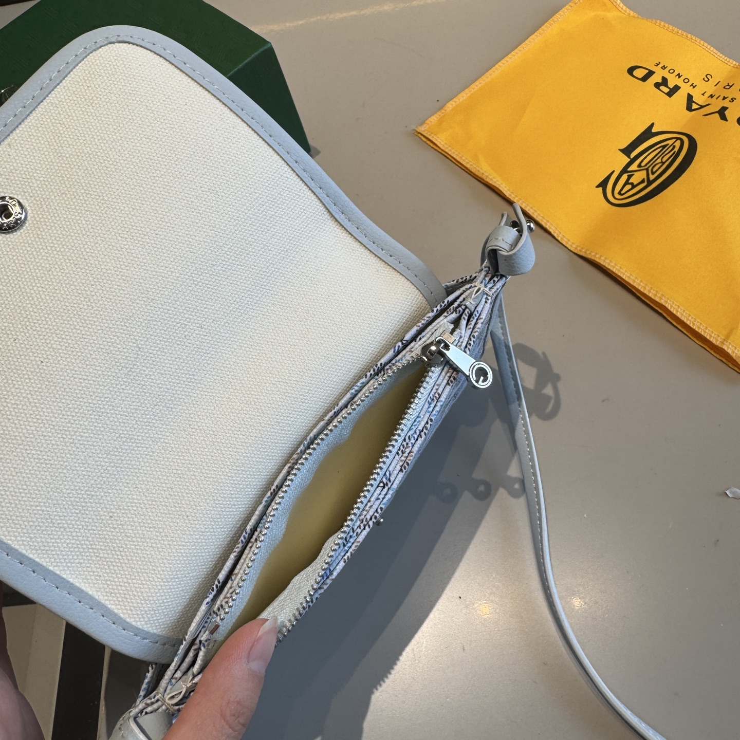 Cheap Cheap Goyard Bags in 213142, $30 USD- [IB213142] - Replica Cheap Goyard Bags
