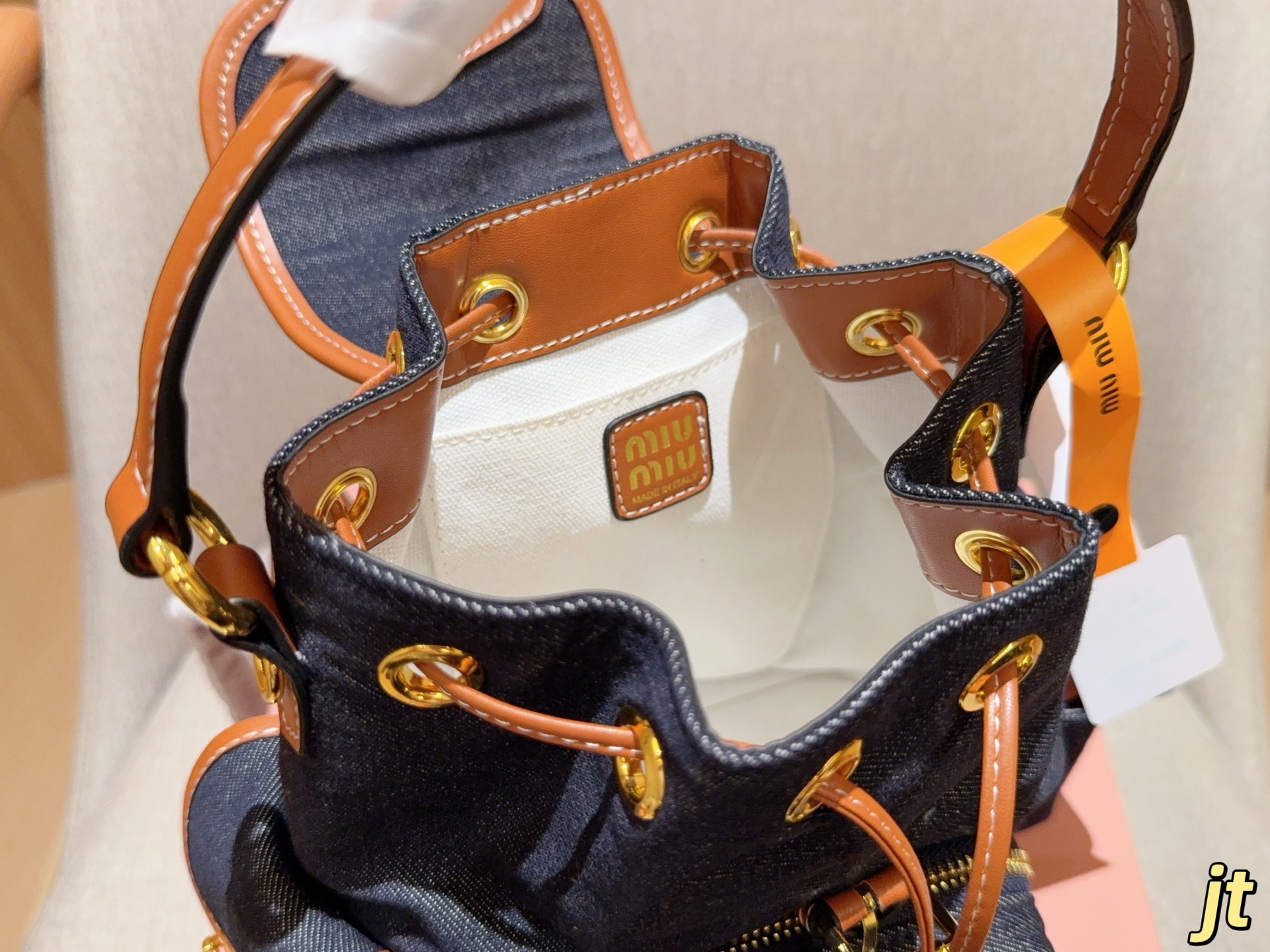 Cheap MiuMiu High quality Handbags in 213228, $160 USD- [IB213228] - Replica MiuMiu High quality Handbags