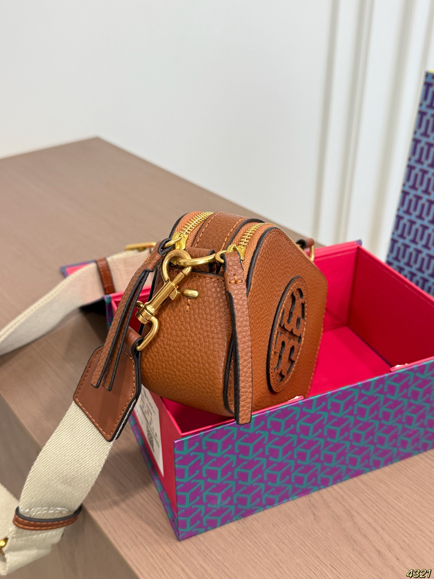 Cheap Tory Burch Bags in 213252, $70 USD- [IB213252] - Replica Tory Burch Bags