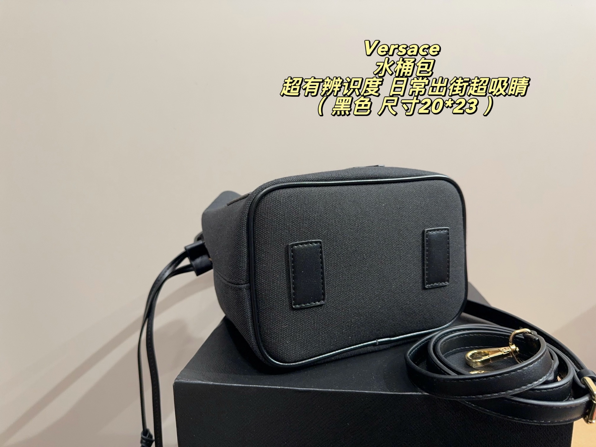 Cheap Versace  AAA Quality Handbags in 213298, $95 USD- [IB213298] - Replica Versace  AAA Quality Handbags