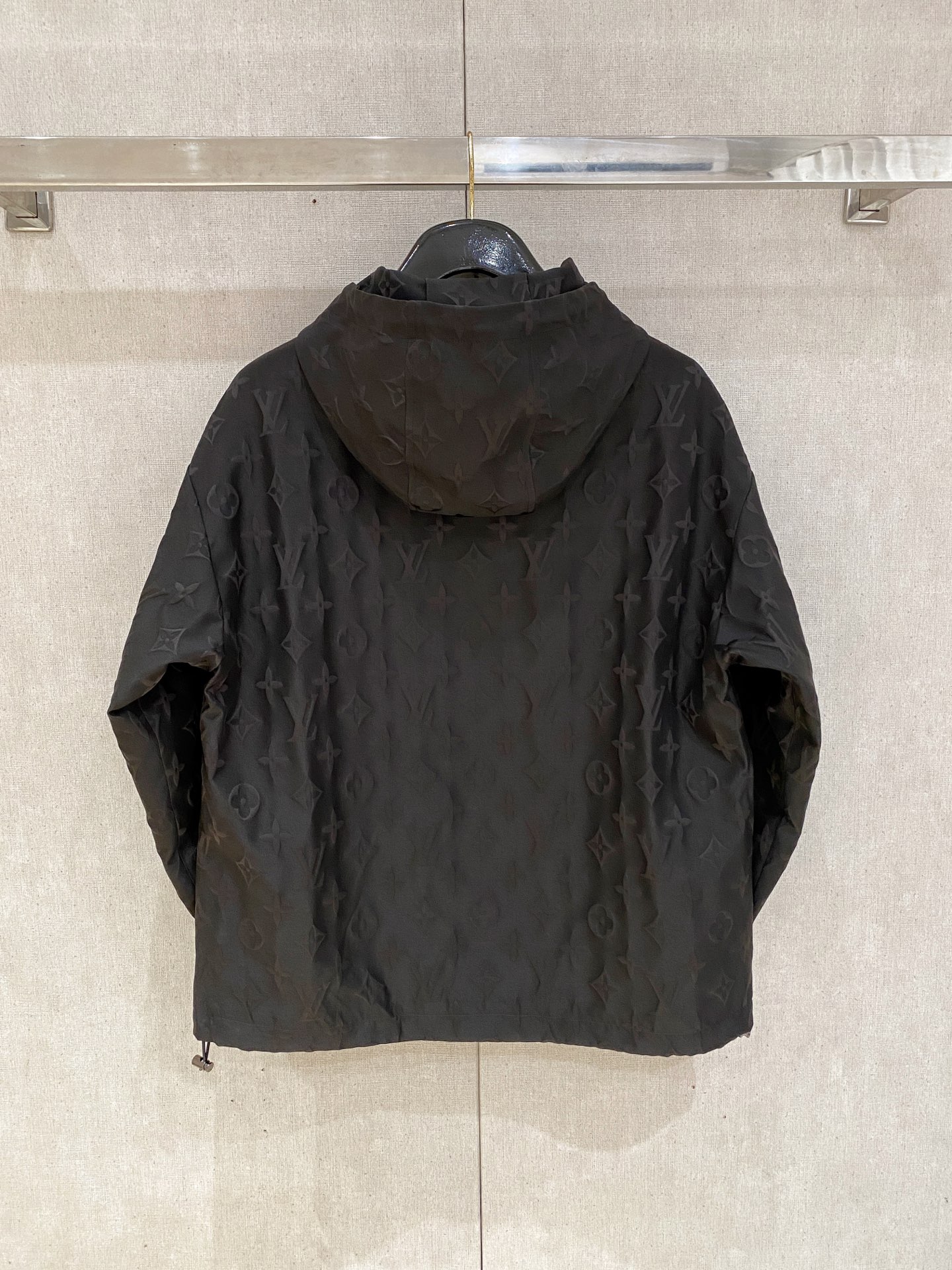 Cheap Louis Vuitton Thin Jackets For Men in 213703, $120 USD- [IB213703] - Replica Louis Vuitton Thin Jackets For Men