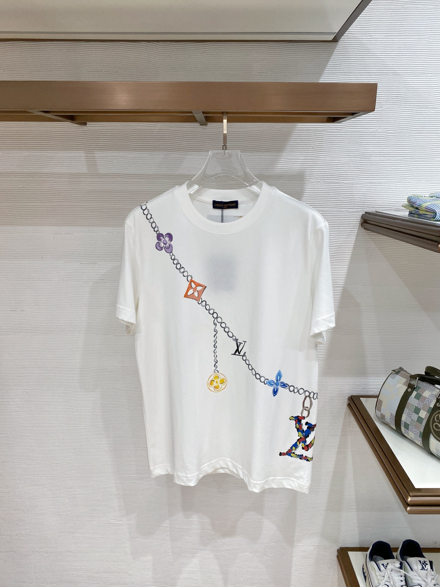 Cheap Louis Vuitton T-Shirts for Men in 213712, $35 USD- [IB213712] - Replica Louis Vuitton T-Shirts for Men