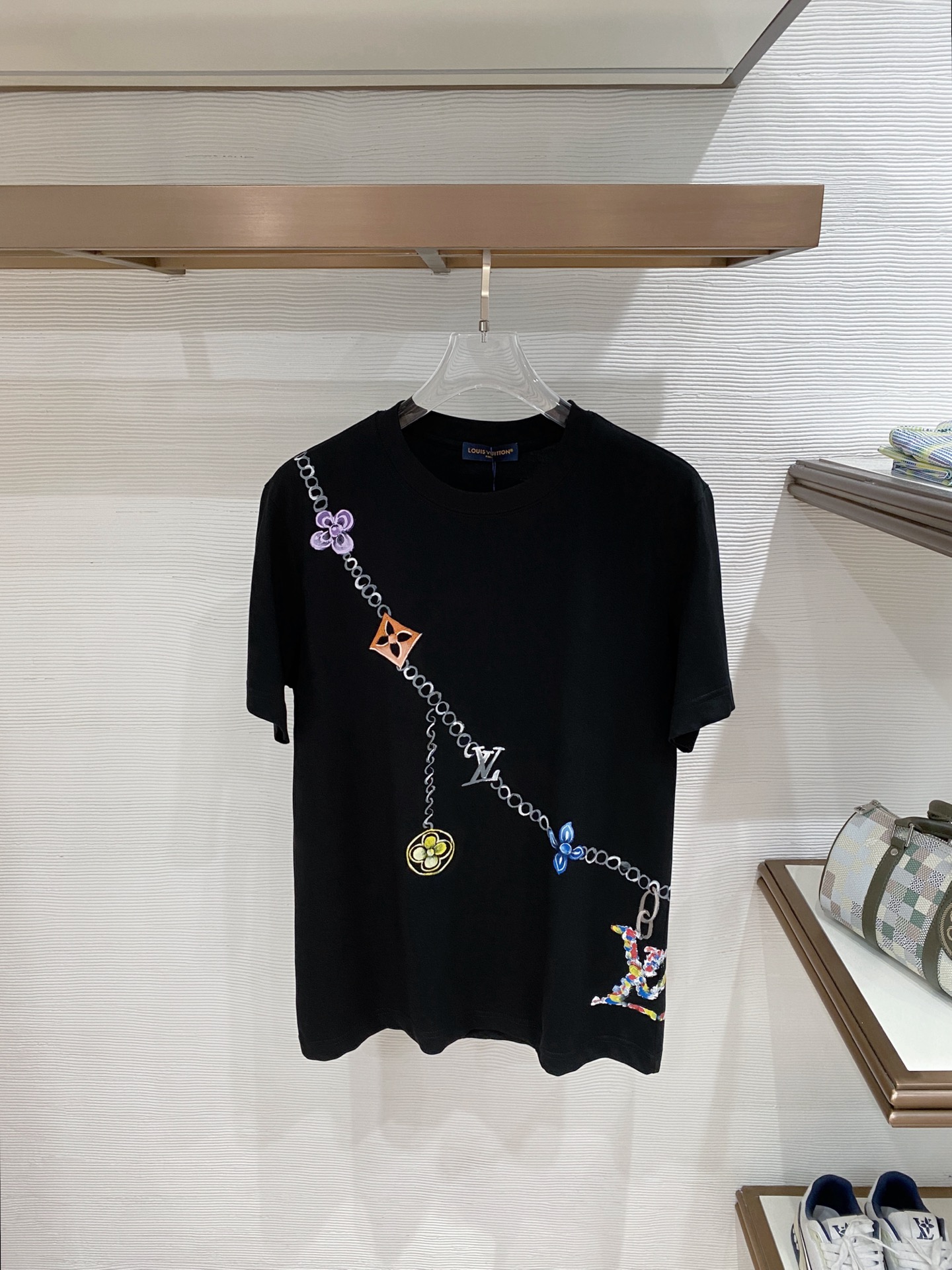 Cheap Louis Vuitton T-Shirts for Men in 213713, $35 USD- [IB213713] - Replica Louis Vuitton T-Shirts for Men