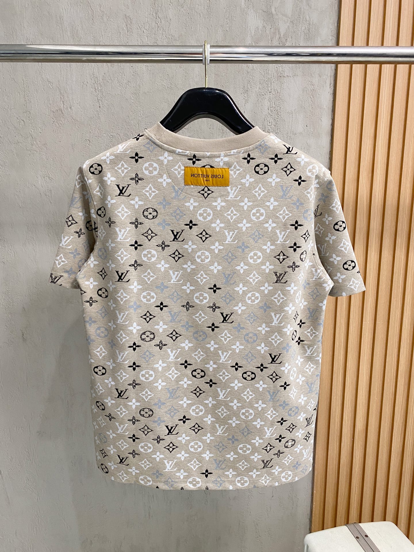 Cheap Louis Vuitton T-Shirts for Men in 213716, $35 USD- [IB213716] - Replica Louis Vuitton T-Shirts for Men