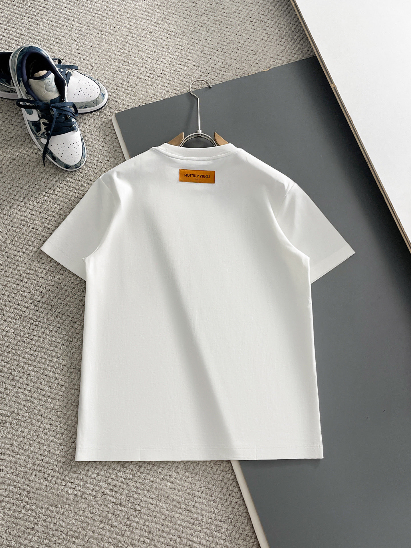 Cheap Louis Vuitton T-Shirts for Men in 213720, $35 USD- [IB213720] - Replica Louis Vuitton T-Shirts for Men