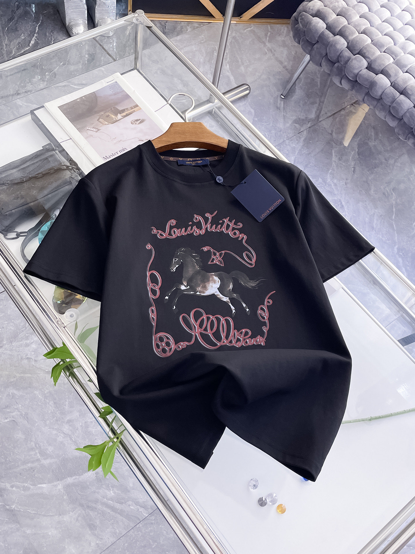 Cheap Louis Vuitton T-Shirts for Men in 213724, $35 USD- [IB213724] - Replica Louis Vuitton T-Shirts for Men