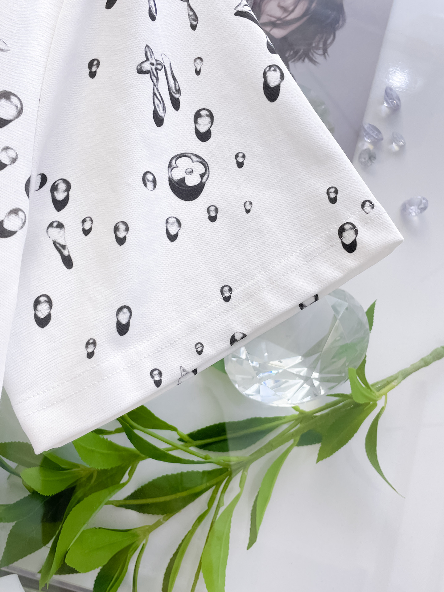 Cheap Louis Vuitton T-Shirts for Men in 213727, $35 USD- [IB213727] - Replica Louis Vuitton T-Shirts for Men