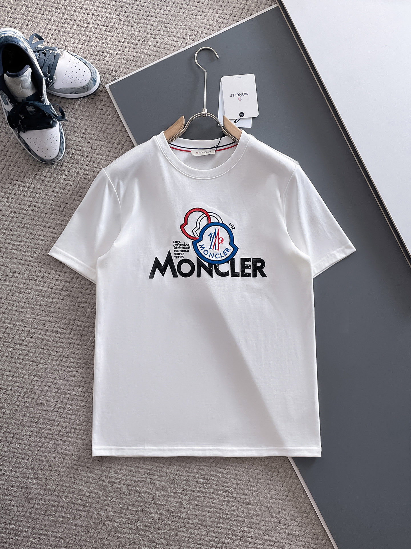 Cheap Moncle T-Shirts for Men in 213728, $35 USD- [IB213728] - Replica Moncle T-Shirts for Men