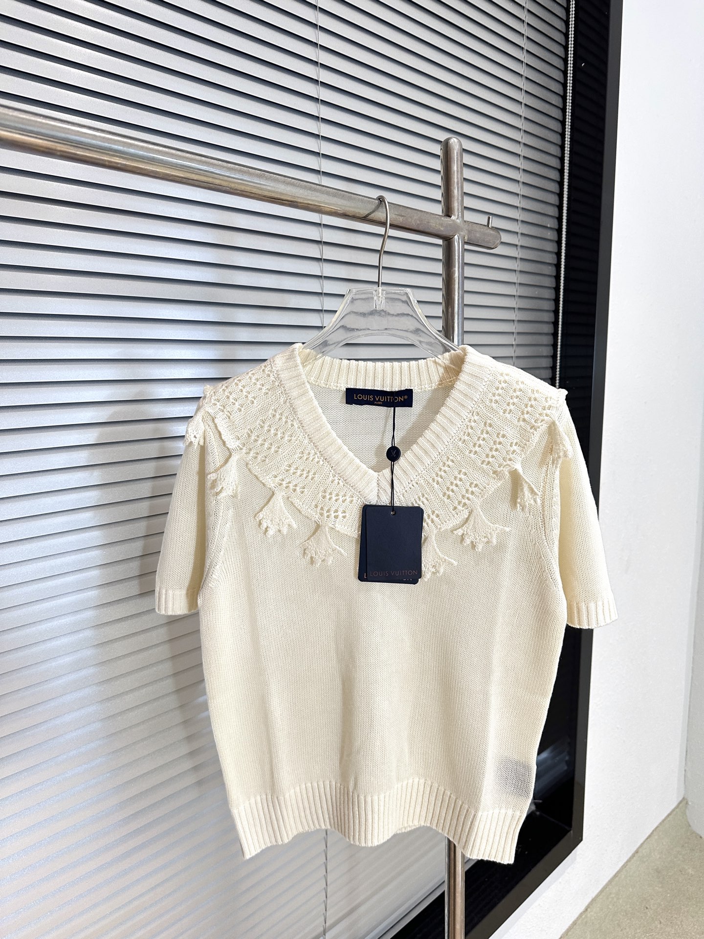 Cheap Louis Vuitton T-Shirts for Women in 213736, $30 USD- [IB213736] - Replica Louis Vuitton T-Shirts for Women