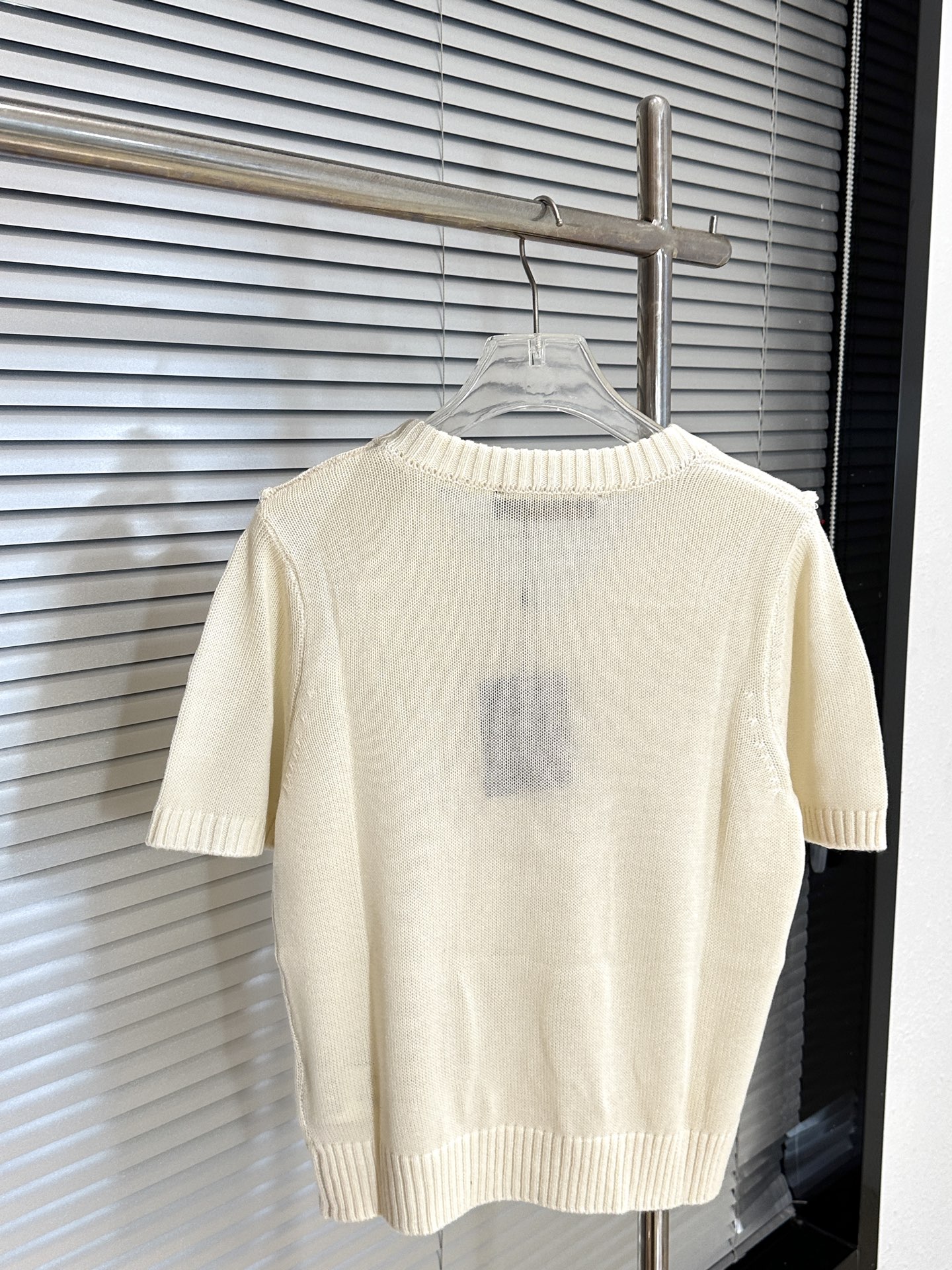 Cheap Louis Vuitton T-Shirts for Women in 213736, $30 USD- [IB213736] - Replica Louis Vuitton T-Shirts for Women