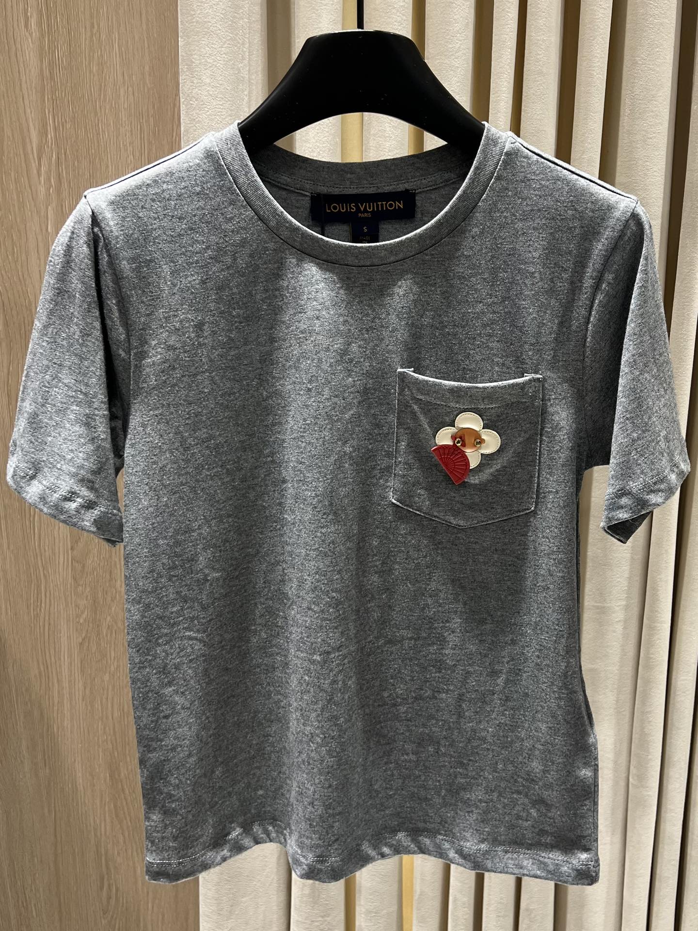 Cheap Louis Vuitton T-Shirts for Women in 213745, $30 USD- [IB213745] - Replica Louis Vuitton T-Shirts for Women