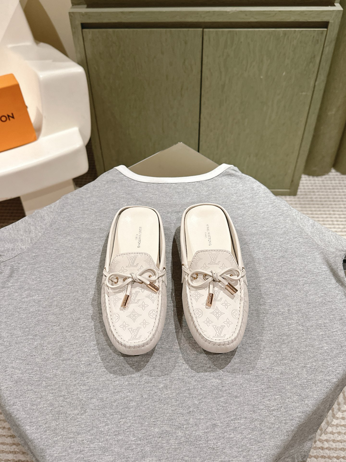 Cheap Louis Vuitton Loafers For Women in 213748, $60 USD- [IB213748] - Replica Louis Vuitton Loafers For Women