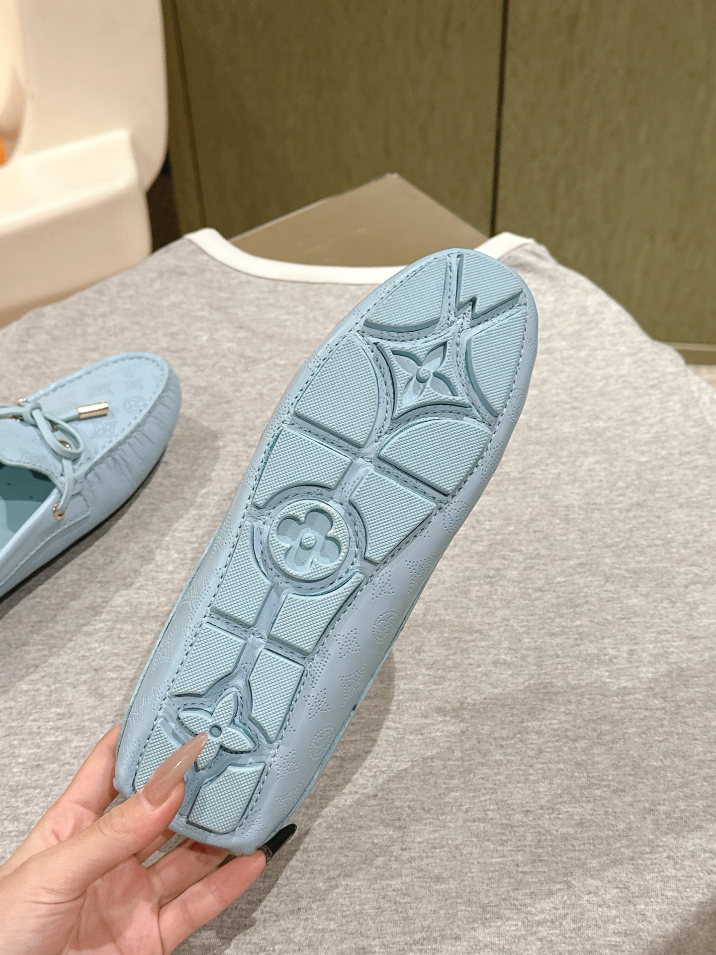 Cheap Louis Vuitton Loafers For Women in 213749, $60 USD- [IB213749] - Replica Louis Vuitton Loafers For Women