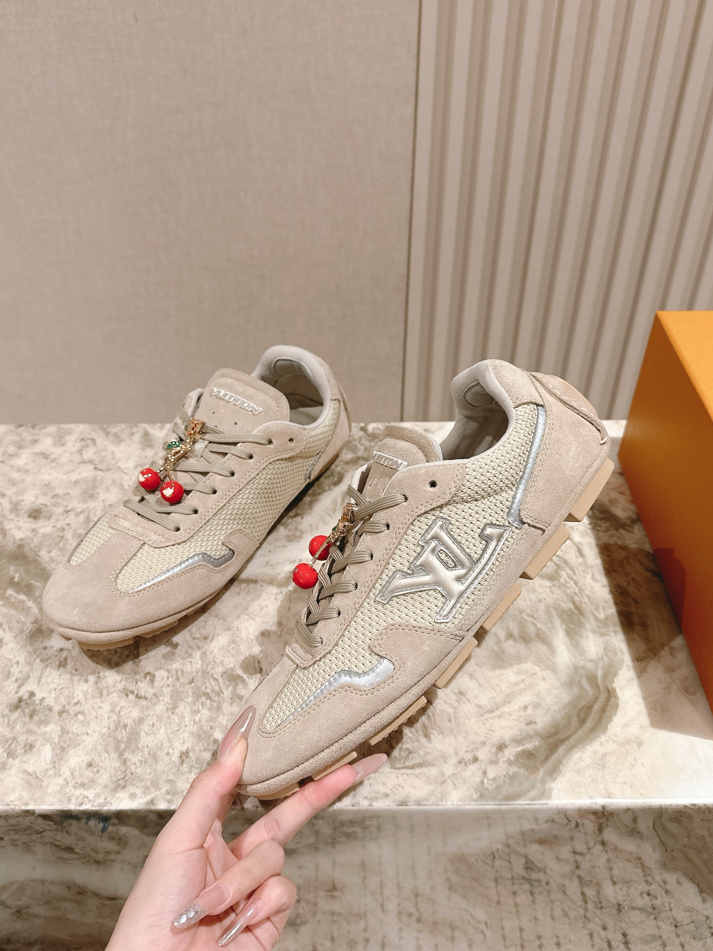 Cheap Louis Vuitton Sneakers For Men in 213757, $90 USD- [IB213757] - Replica Louis Vuitton Sneakers For Men