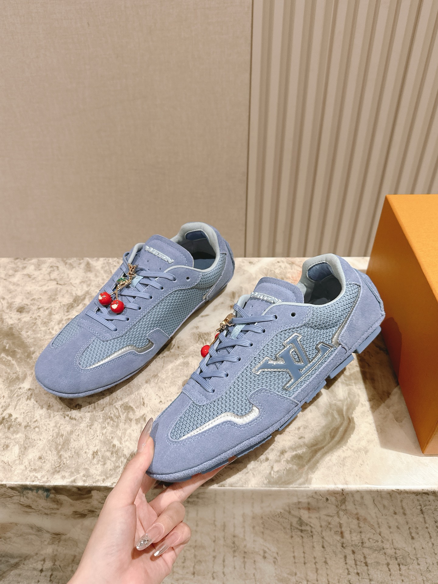Cheap Louis Vuitton Sneakers For Men in 213759, $90 USD- [IB213759] - Replica Louis Vuitton Sneakers For Men