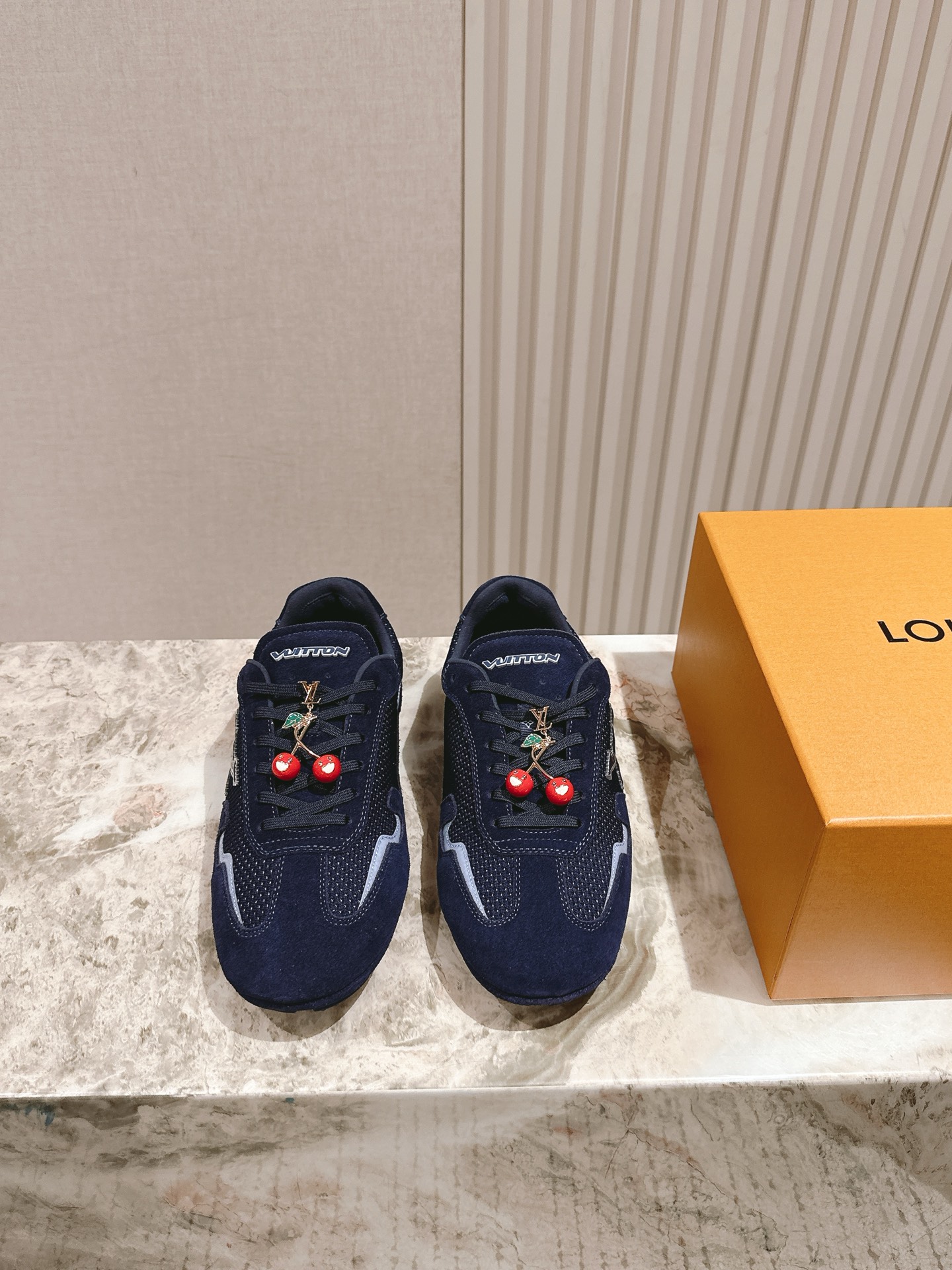 Cheap Louis Vuitton Sneakers For Men in 213761, $90 USD- [IB213761] - Replica Louis Vuitton Sneakers For Men