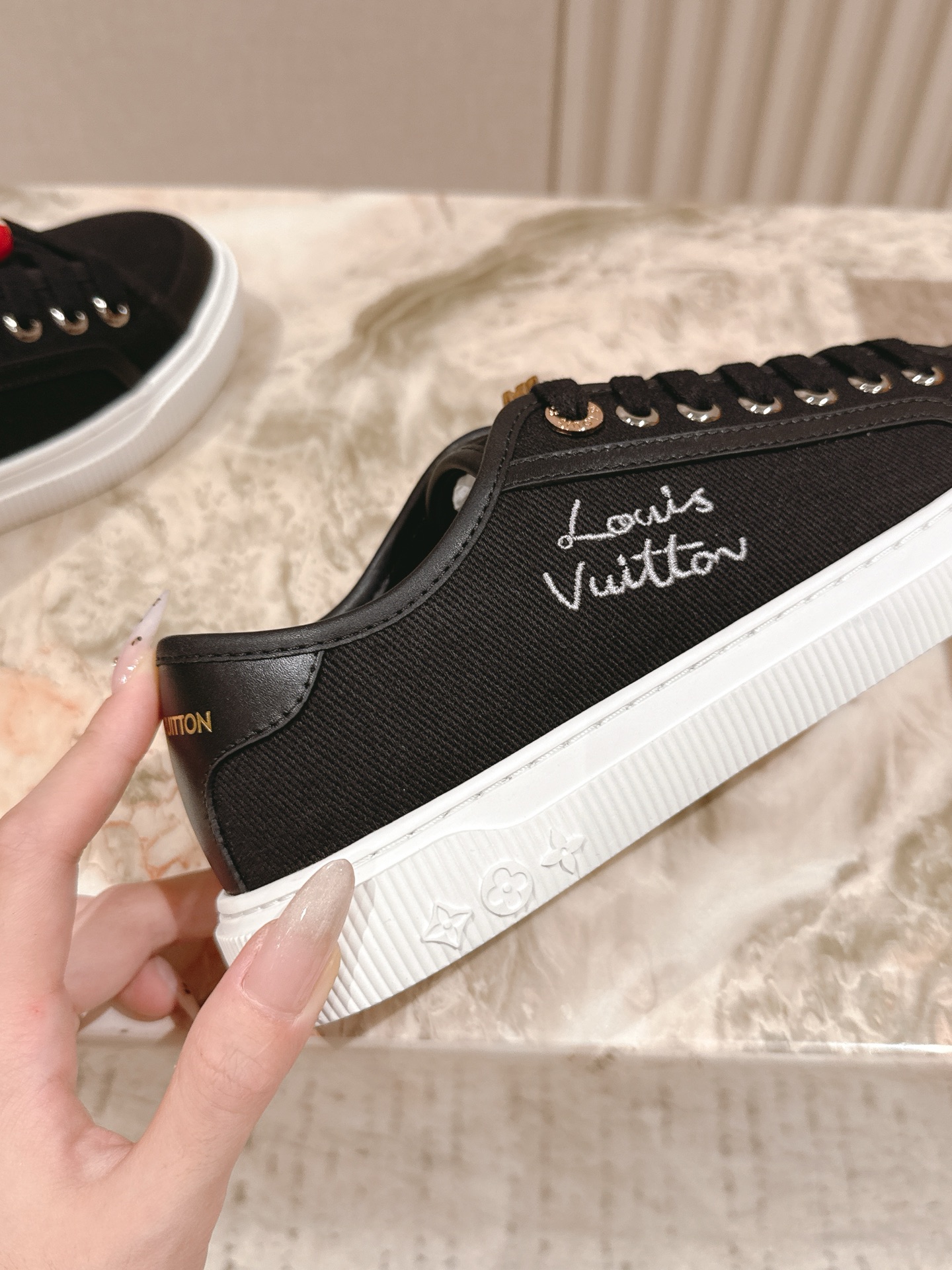 Cheap Louis Vuitton Sneakers For Men in 213762, $90 USD- [IB213762] - Replica Louis Vuitton Sneakers For Men