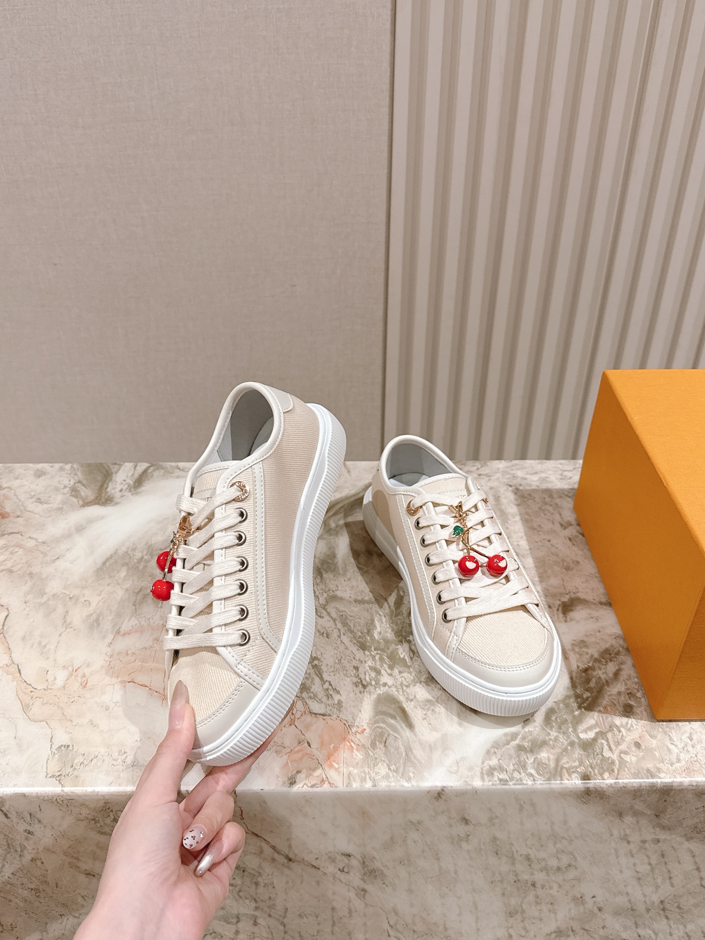 Cheap Louis Vuitton Sneakers For Men in 213763, $90 USD- [IB213763] - Replica Louis Vuitton Sneakers For Men